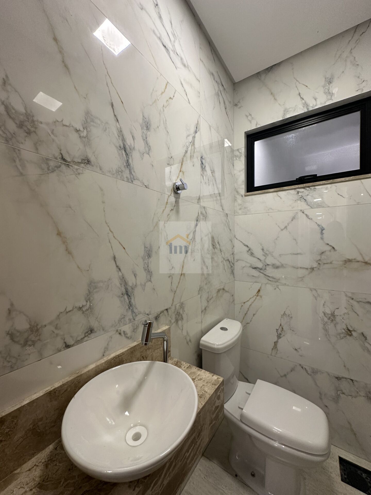Casa à venda com 4 quartos, 200m² - Foto 28