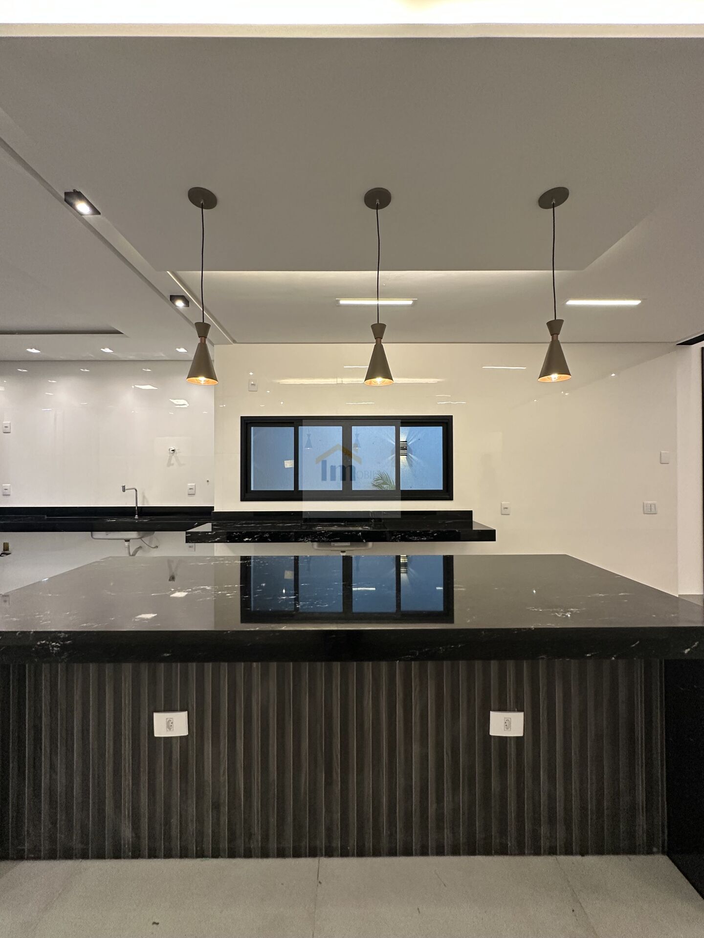 Casa à venda com 4 quartos, 200m² - Foto 7