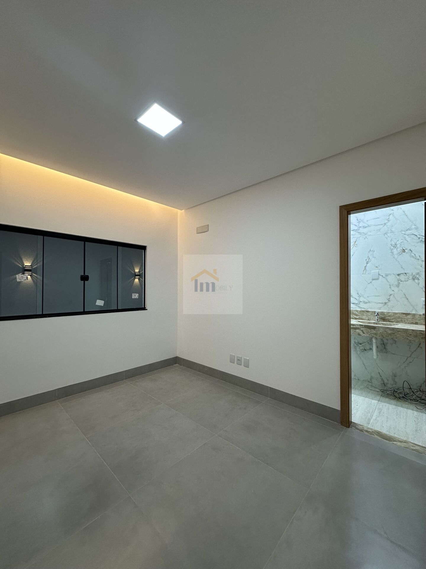 Casa à venda com 4 quartos, 200m² - Foto 22