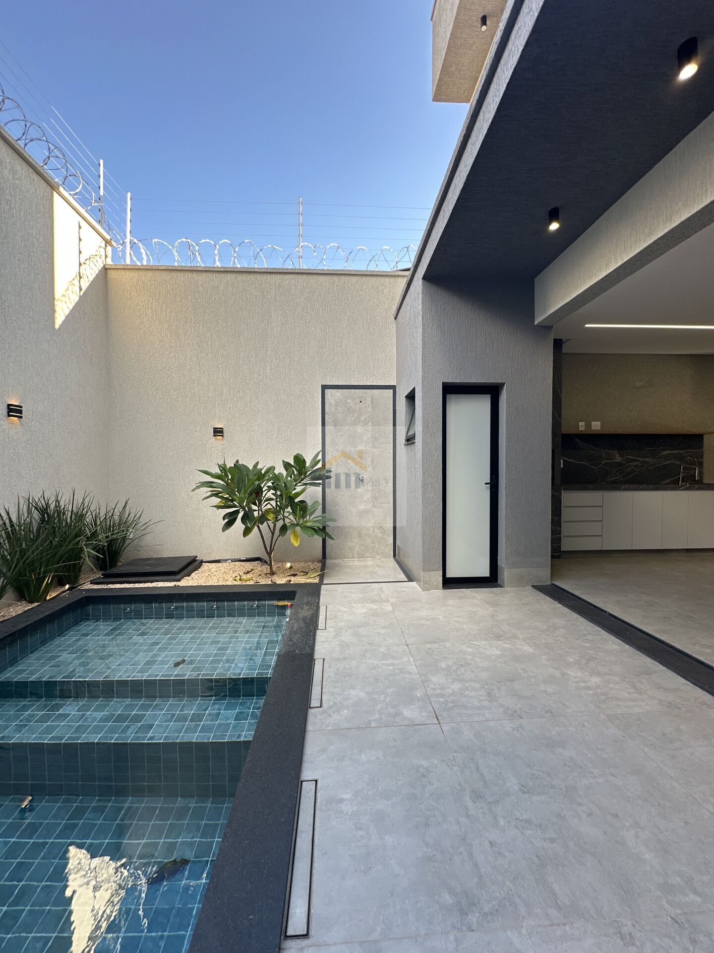 Casa, 3 quartos, 175 m² - Foto 2