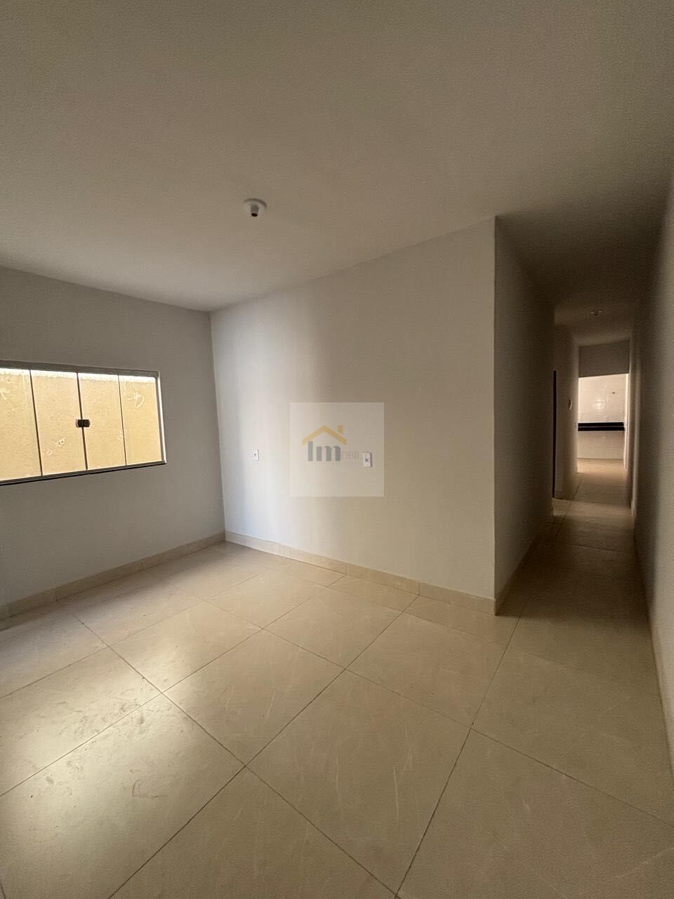 Casa à venda com 3 quartos, 108m² - Foto 2
