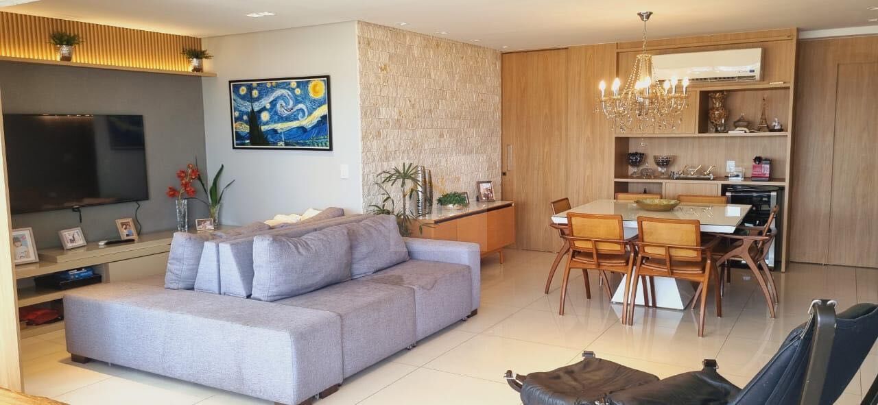 Apartamento à venda com 3 quartos, 140m² - Foto 5