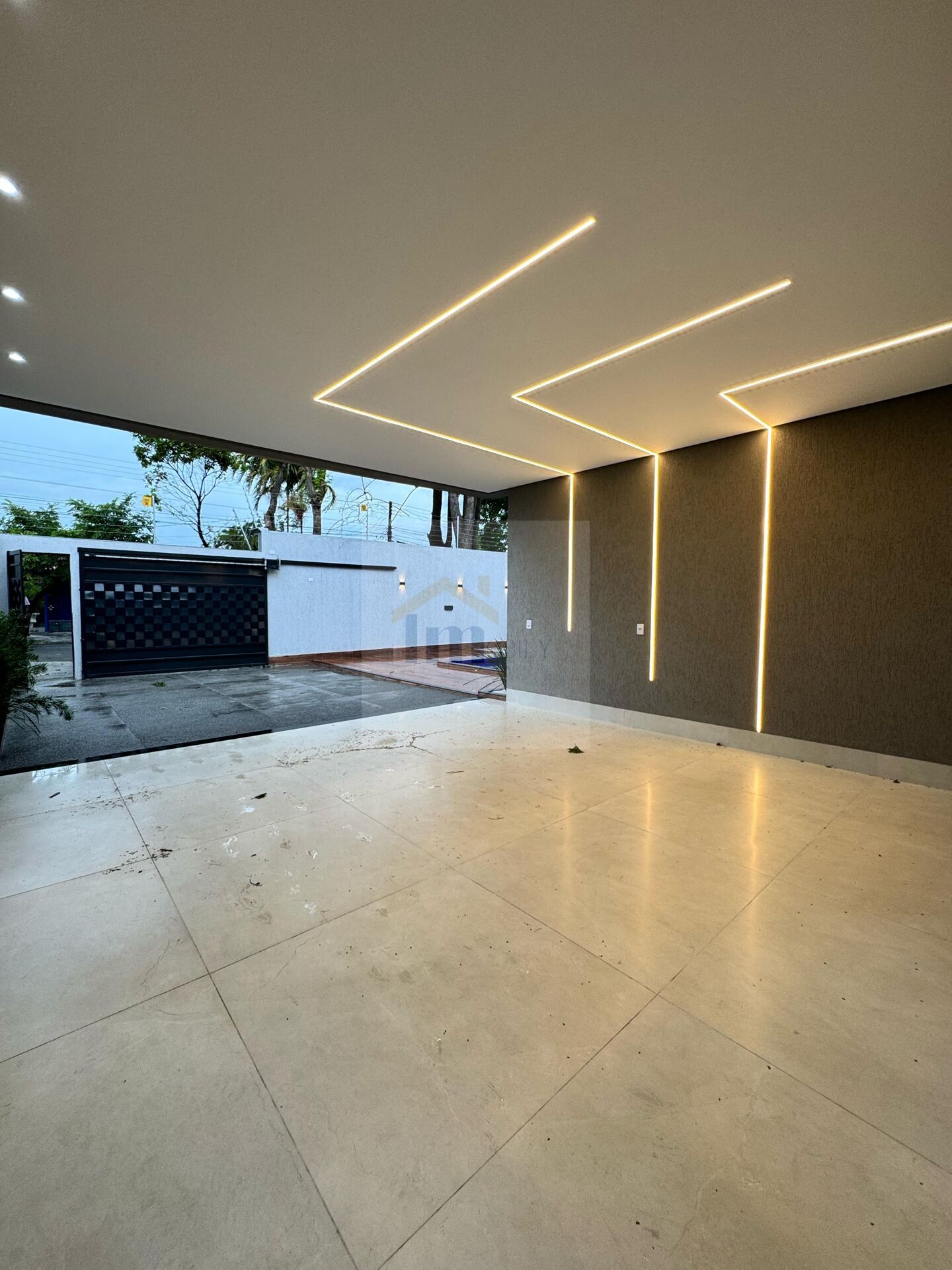 Casa à venda com 4 quartos, 290m² - Foto 19