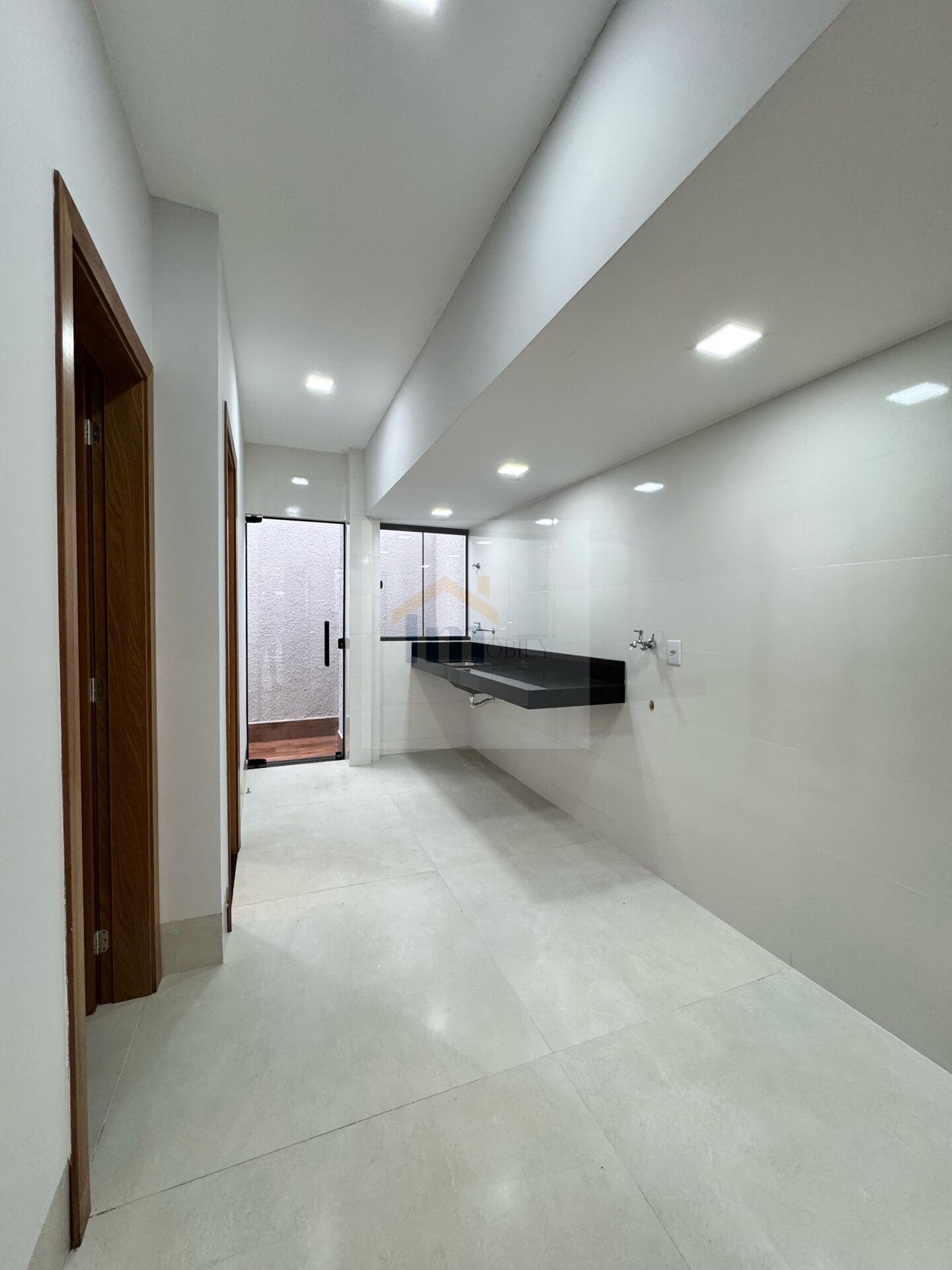 Casa à venda com 4 quartos, 290m² - Foto 16