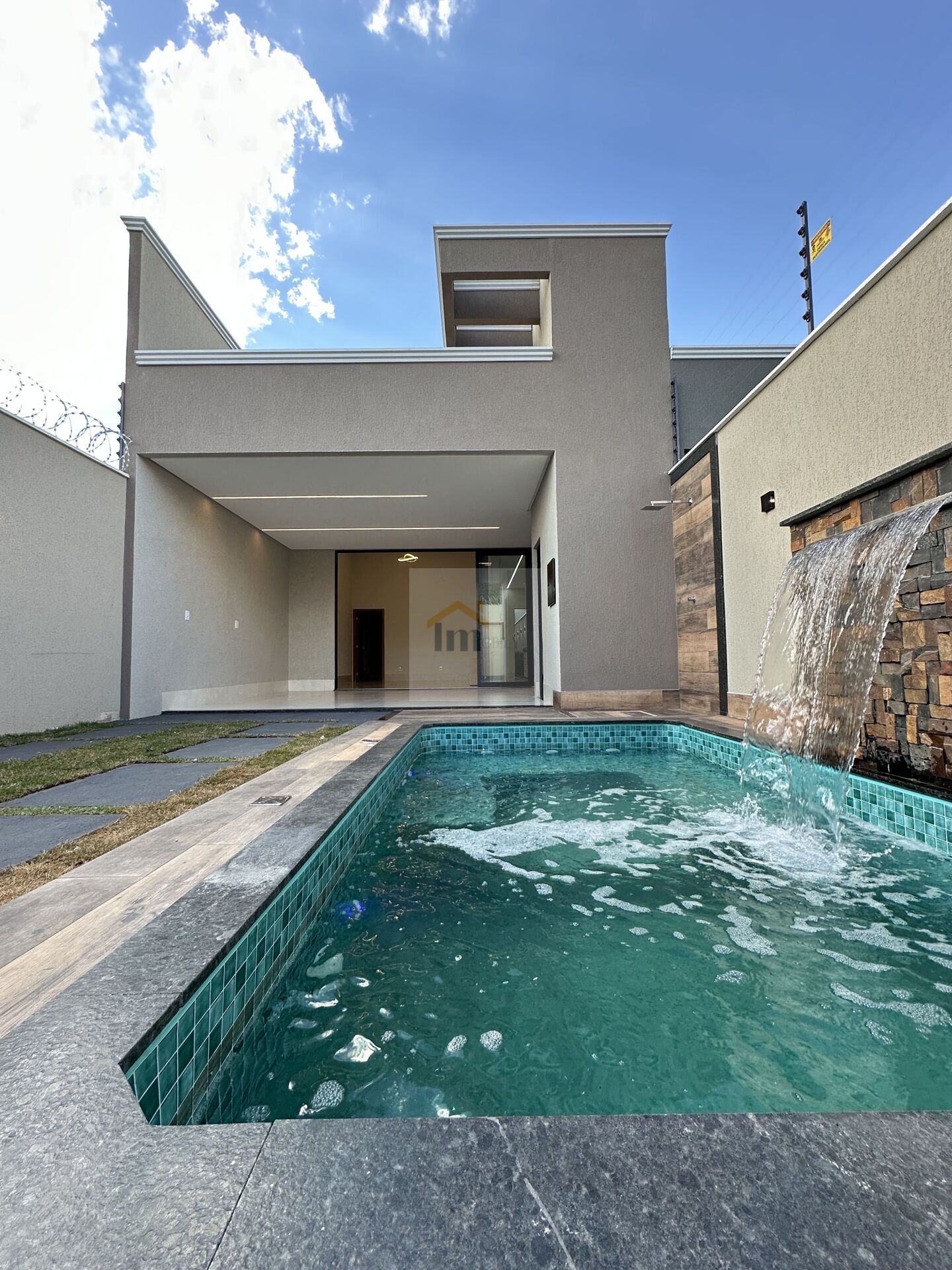 Casa à venda com 3 quartos, 138m² - Foto 11