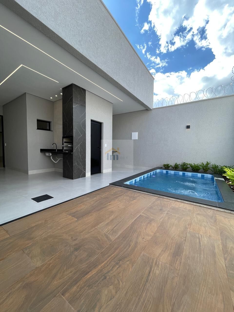 Casa, 3 quartos, 142 m² - Foto 2