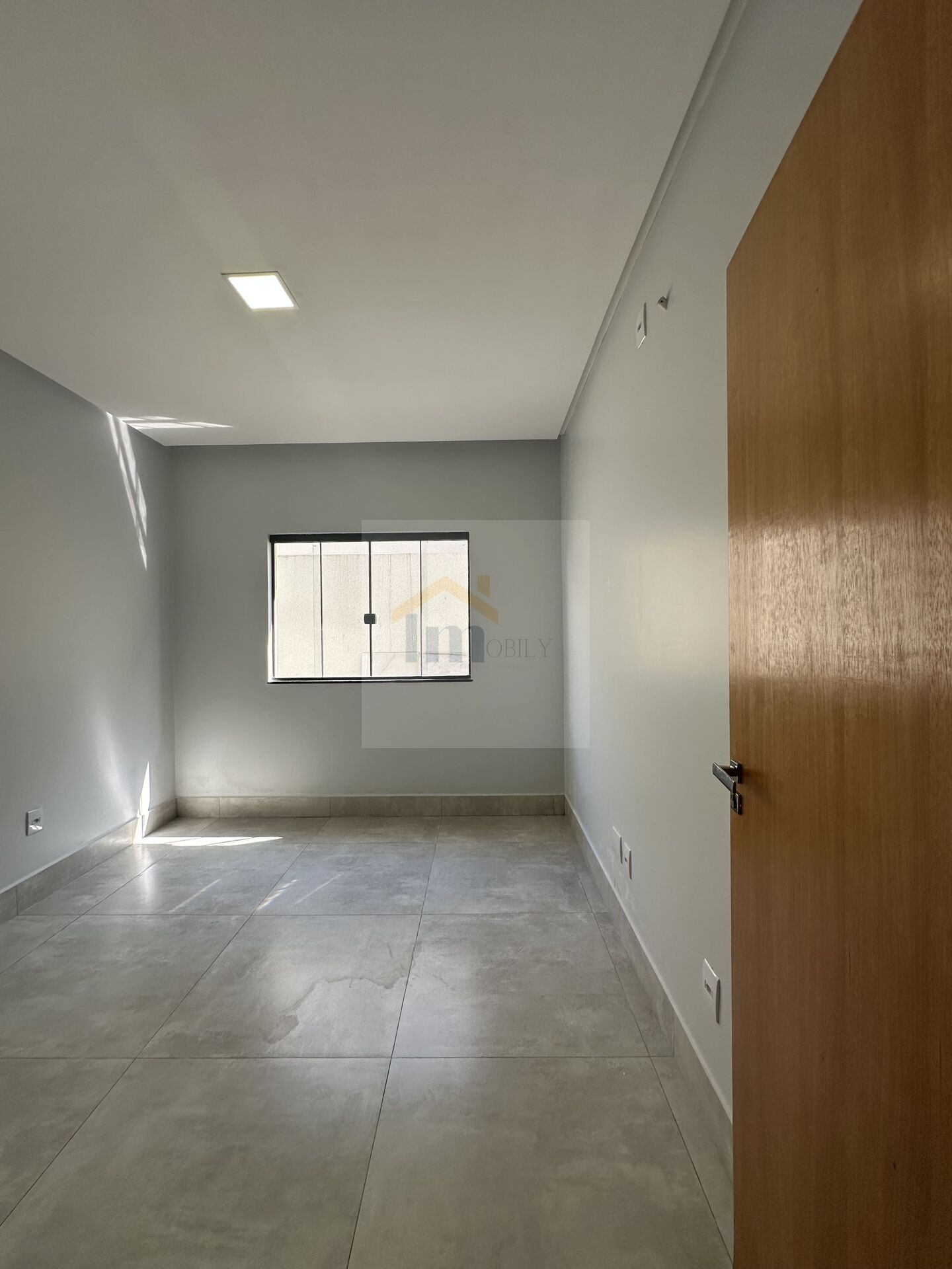 Casa à venda com 3 quartos, 14m² - Foto 9