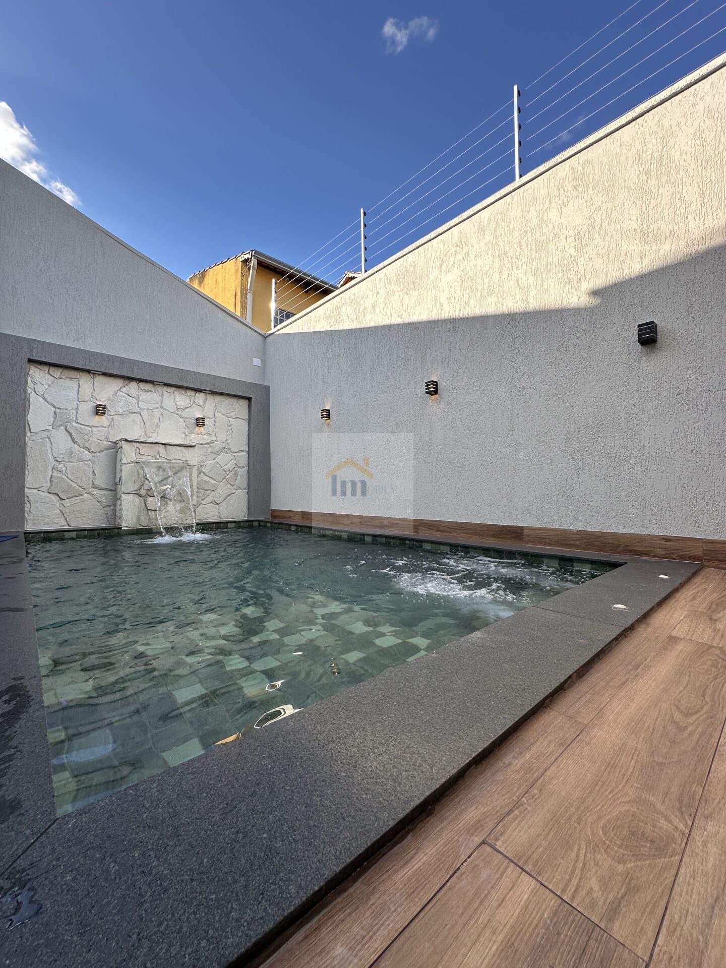 Casa à venda com 3 quartos, 215m² - Foto 4