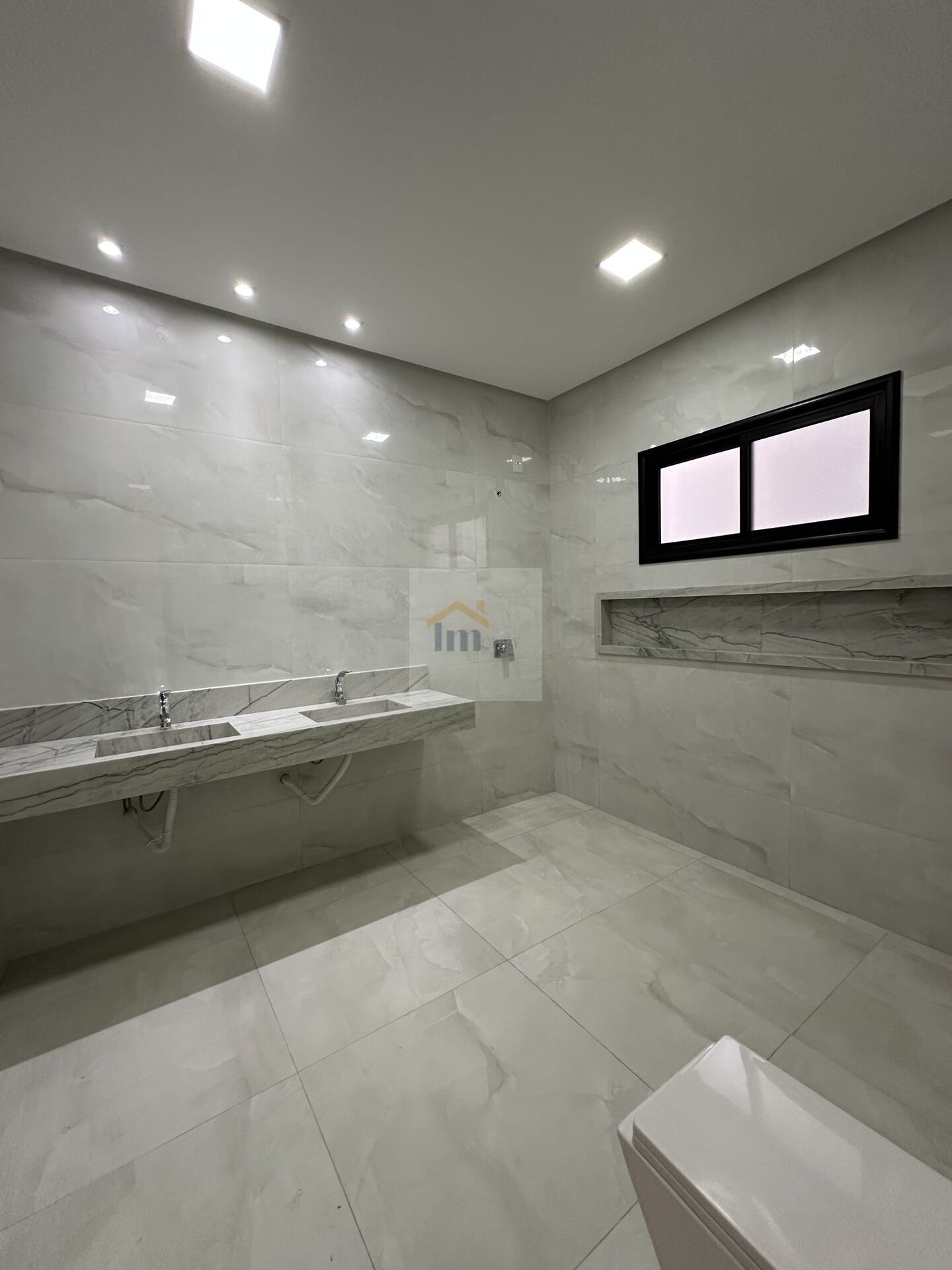 Casa à venda com 3 quartos, 215m² - Foto 20