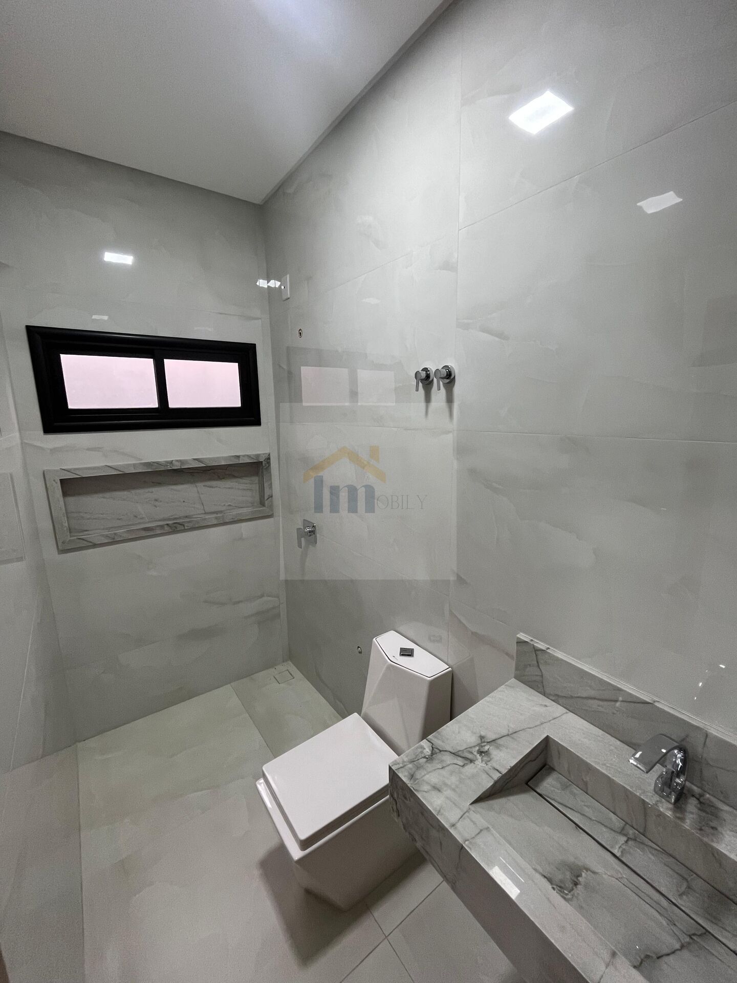 Casa à venda com 3 quartos, 215m² - Foto 19