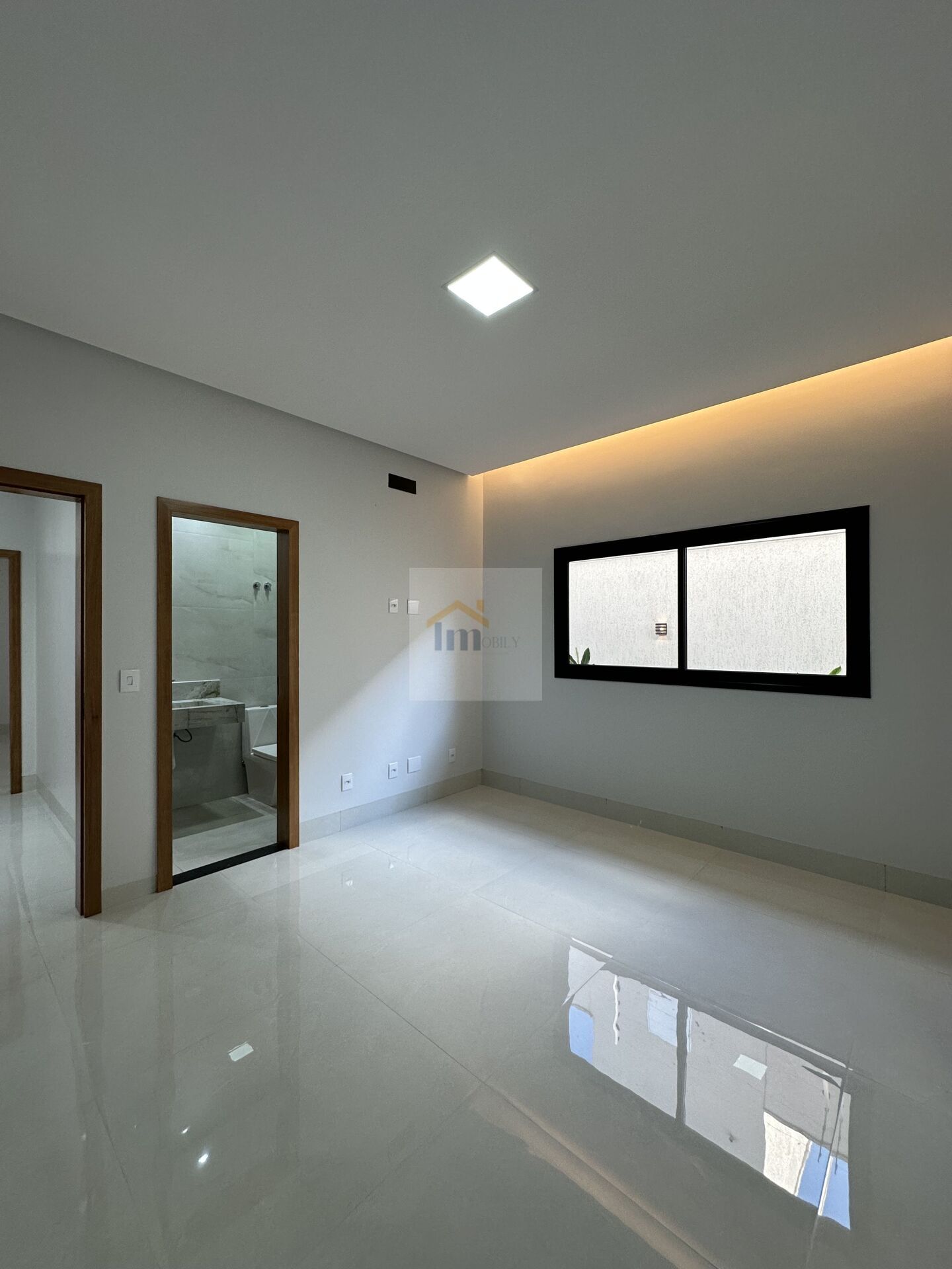 Casa à venda com 3 quartos, 215m² - Foto 14