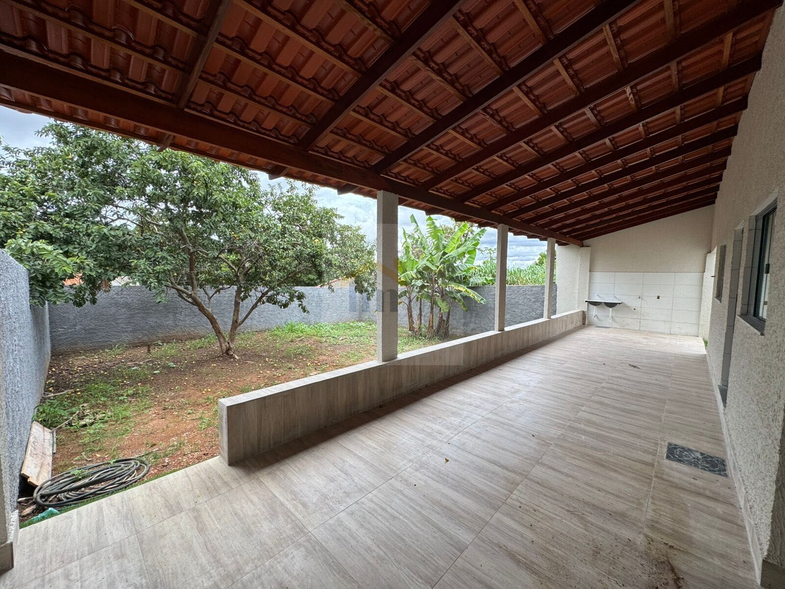 Casa à venda com 3 quartos, 160m² - Foto 4