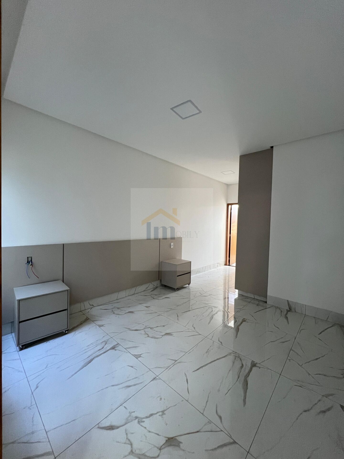 Casa à venda com 3 quartos, 170m² - Foto 4