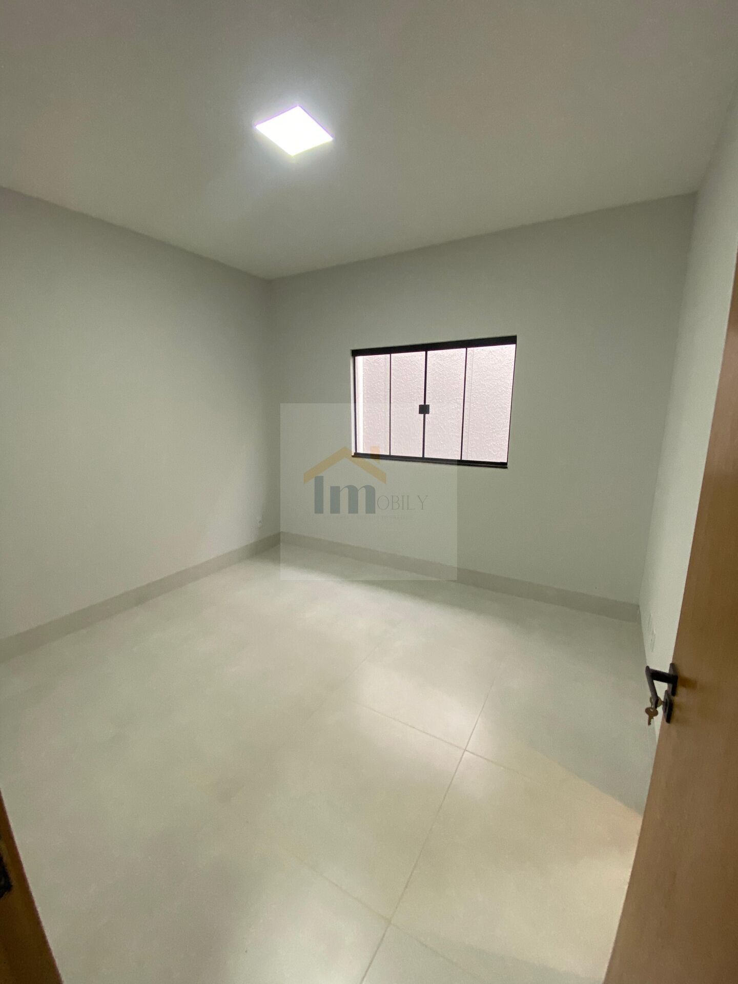 Casa à venda com 3 quartos, 99m² - Foto 10