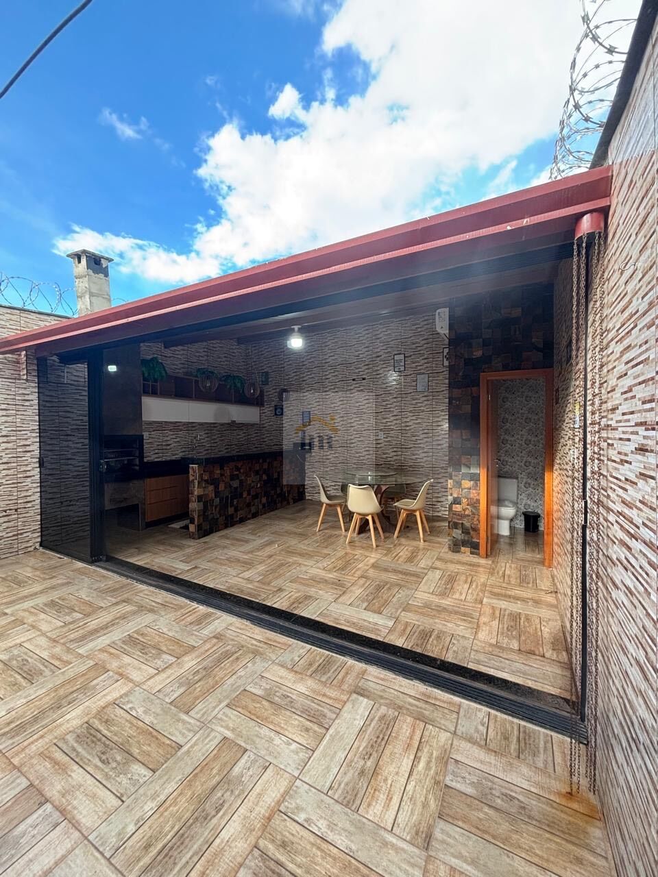 Casa, 3 quartos, 128 m² - Foto 1