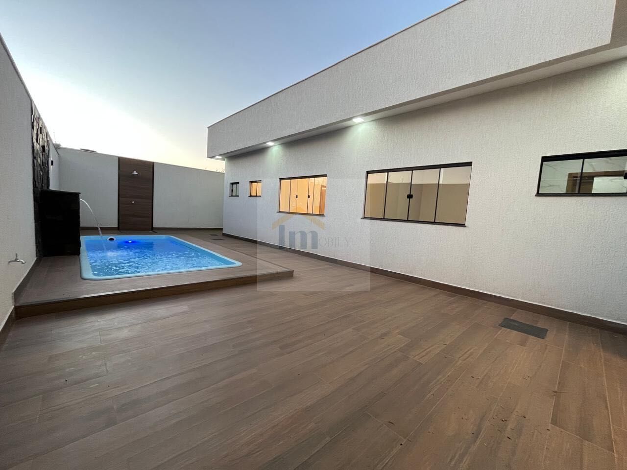 Casa à venda com 3 quartos, 155m² - Foto 7