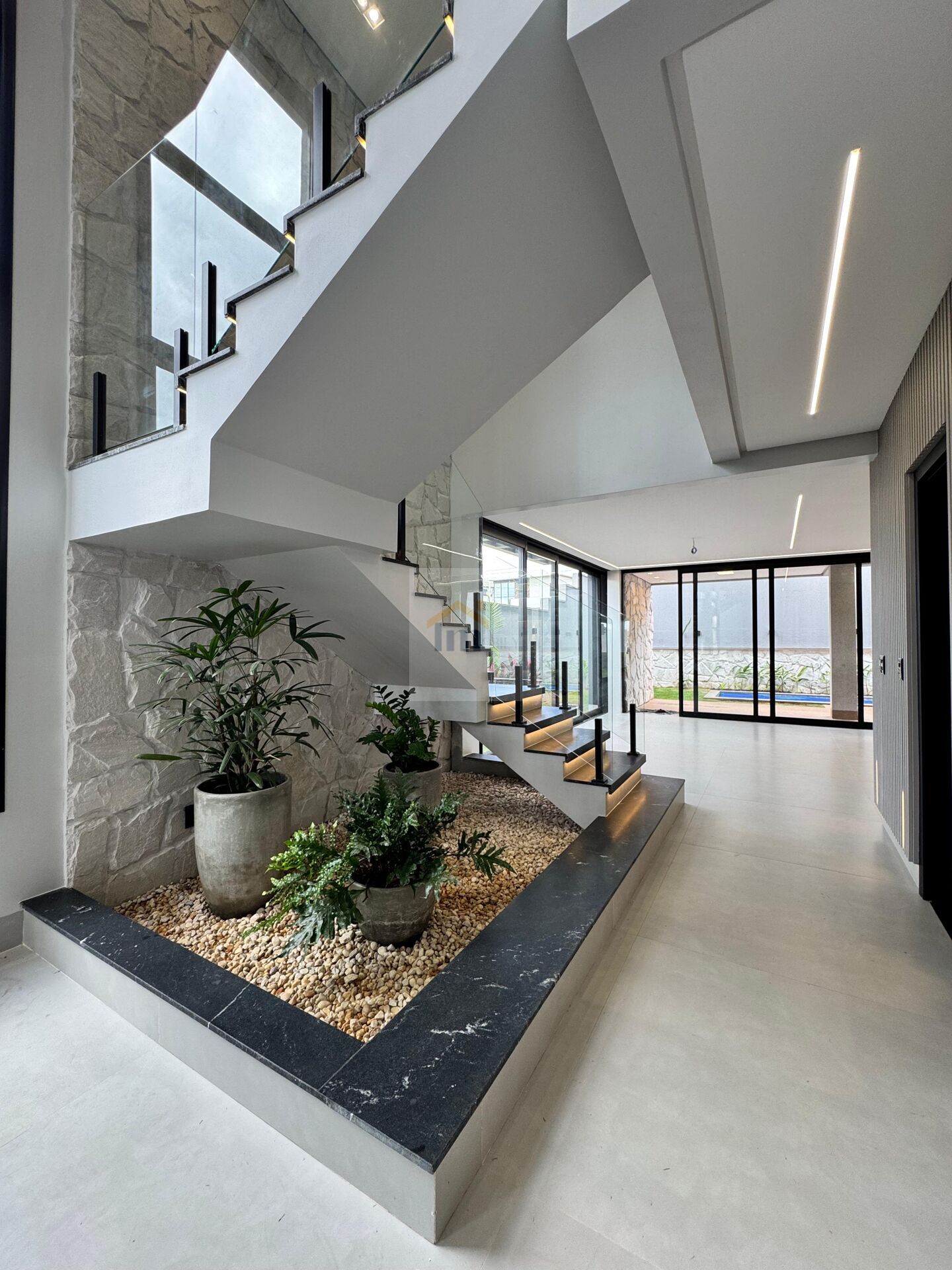 Casa, 4 quartos, 218 m² - Foto 5