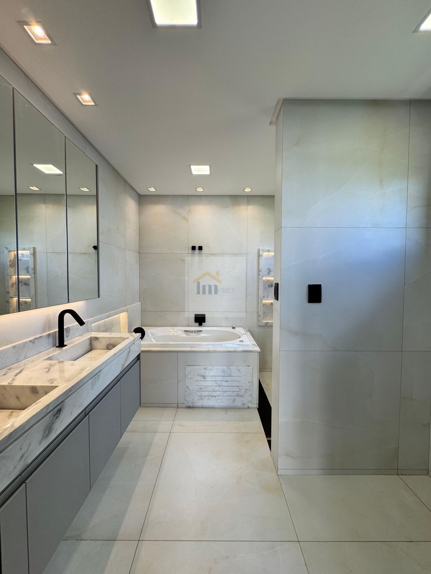 Casa, 4 quartos, 218 m² - Foto 26