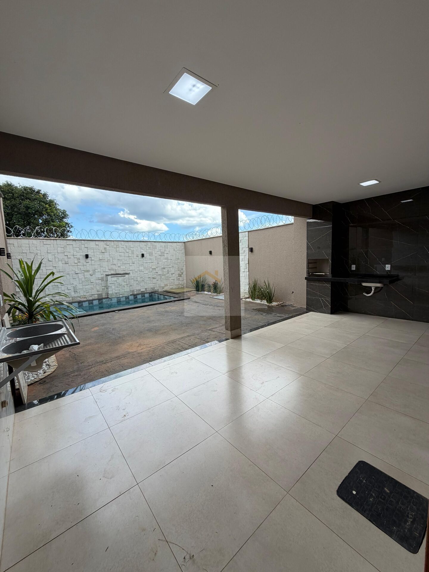 Casa, 3 quartos, 128 m² - Foto 1