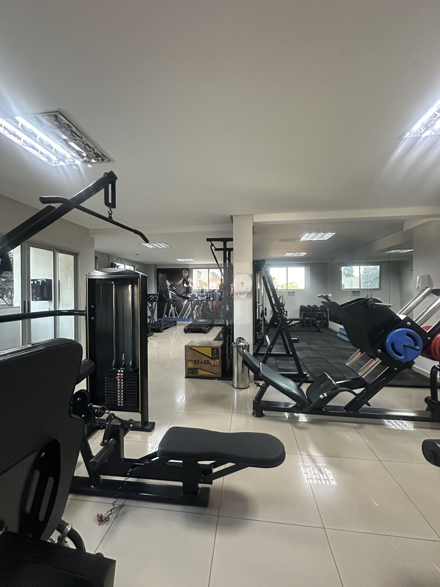 Apartamento à venda com 3 quartos, 75m² - Foto 13