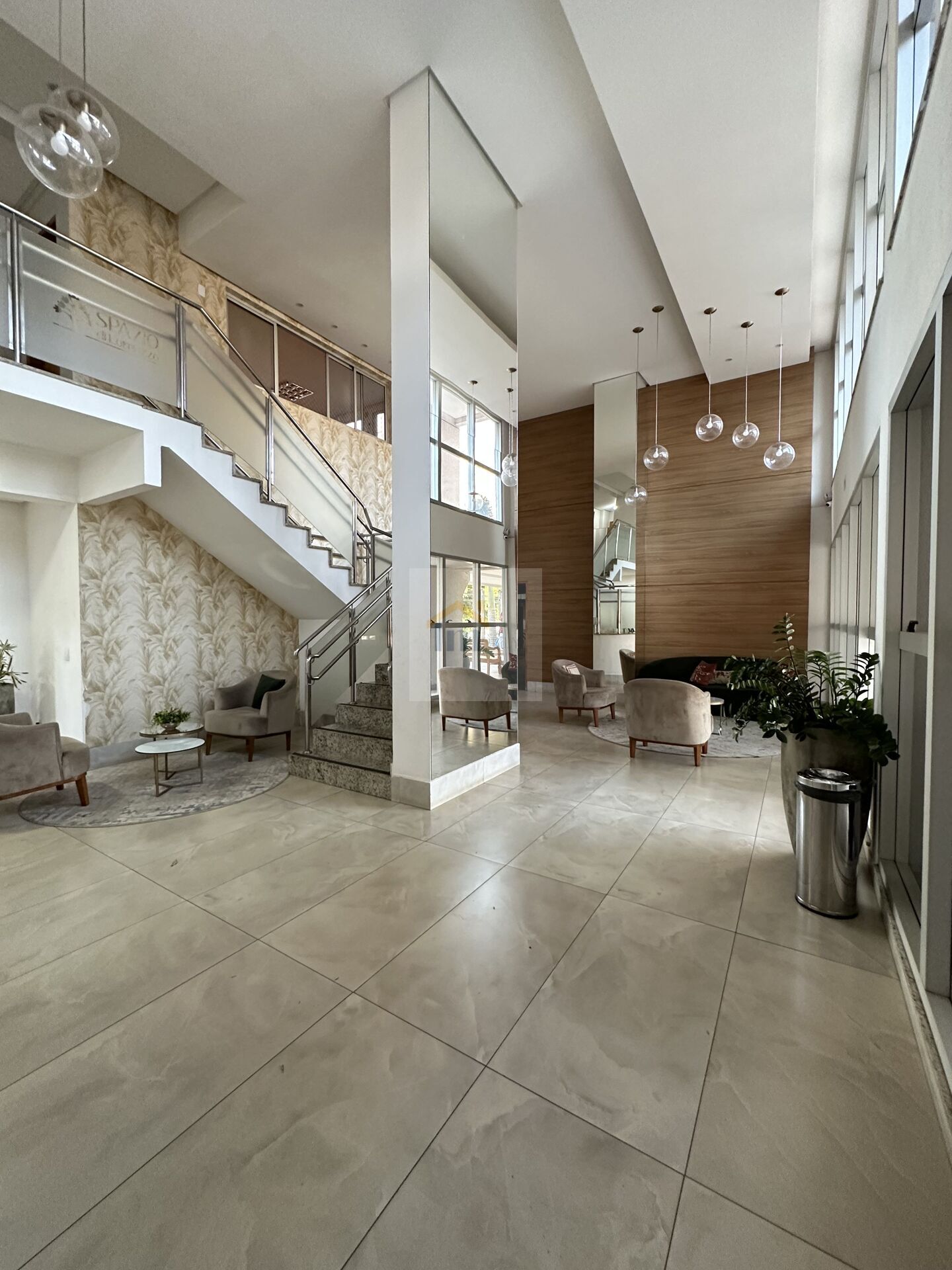 Apartamento à venda com 3 quartos, 75m² - Foto 8