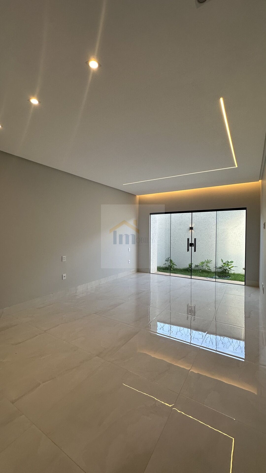 Casa à venda com 3 quartos, 179m² - Foto 9