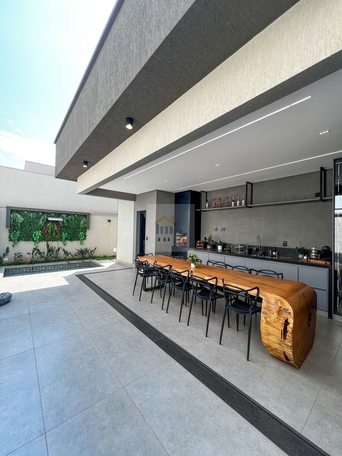 Casa, 3 quartos, 154 m² - Foto 1