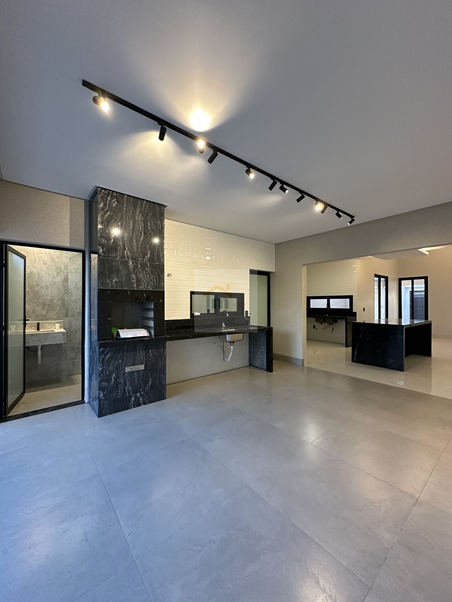 Casa à venda com 3 quartos, 189m² - Foto 9