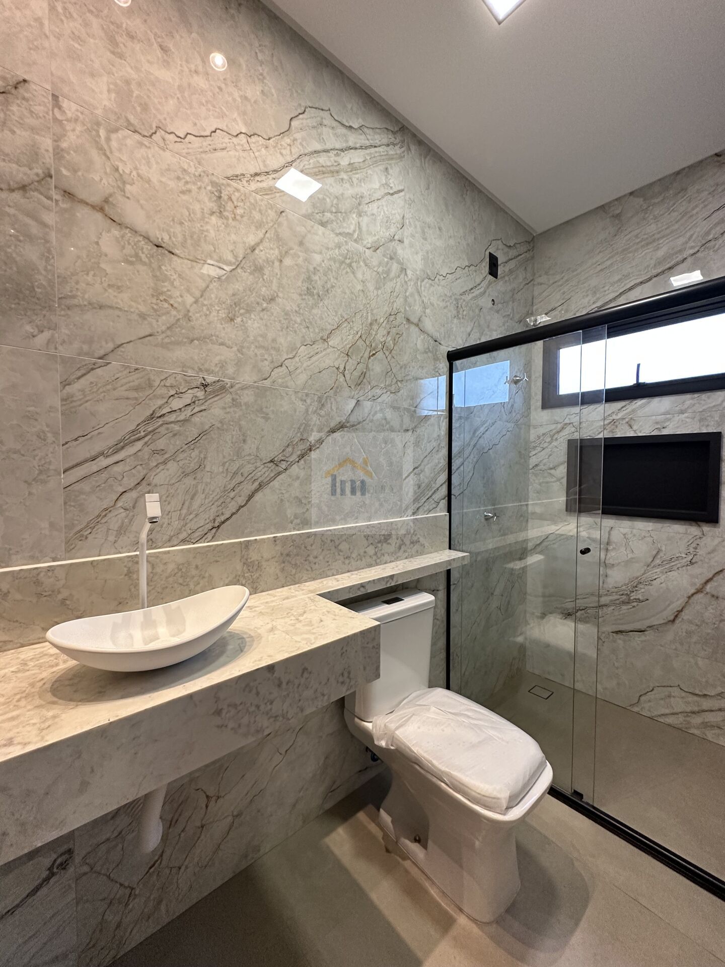 Casa à venda com 3 quartos, 189m² - Foto 18