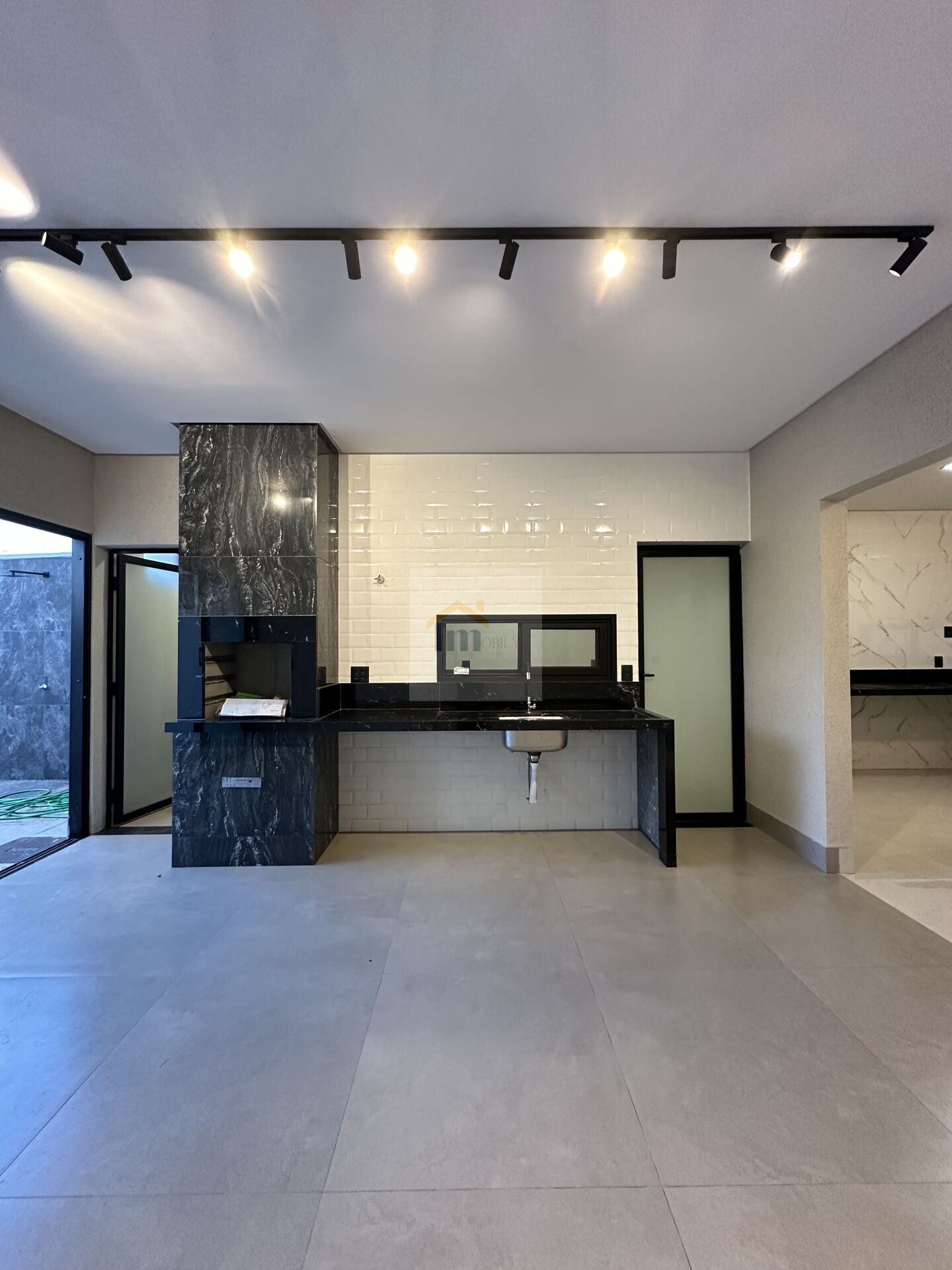Casa à venda com 3 quartos, 189m² - Foto 10