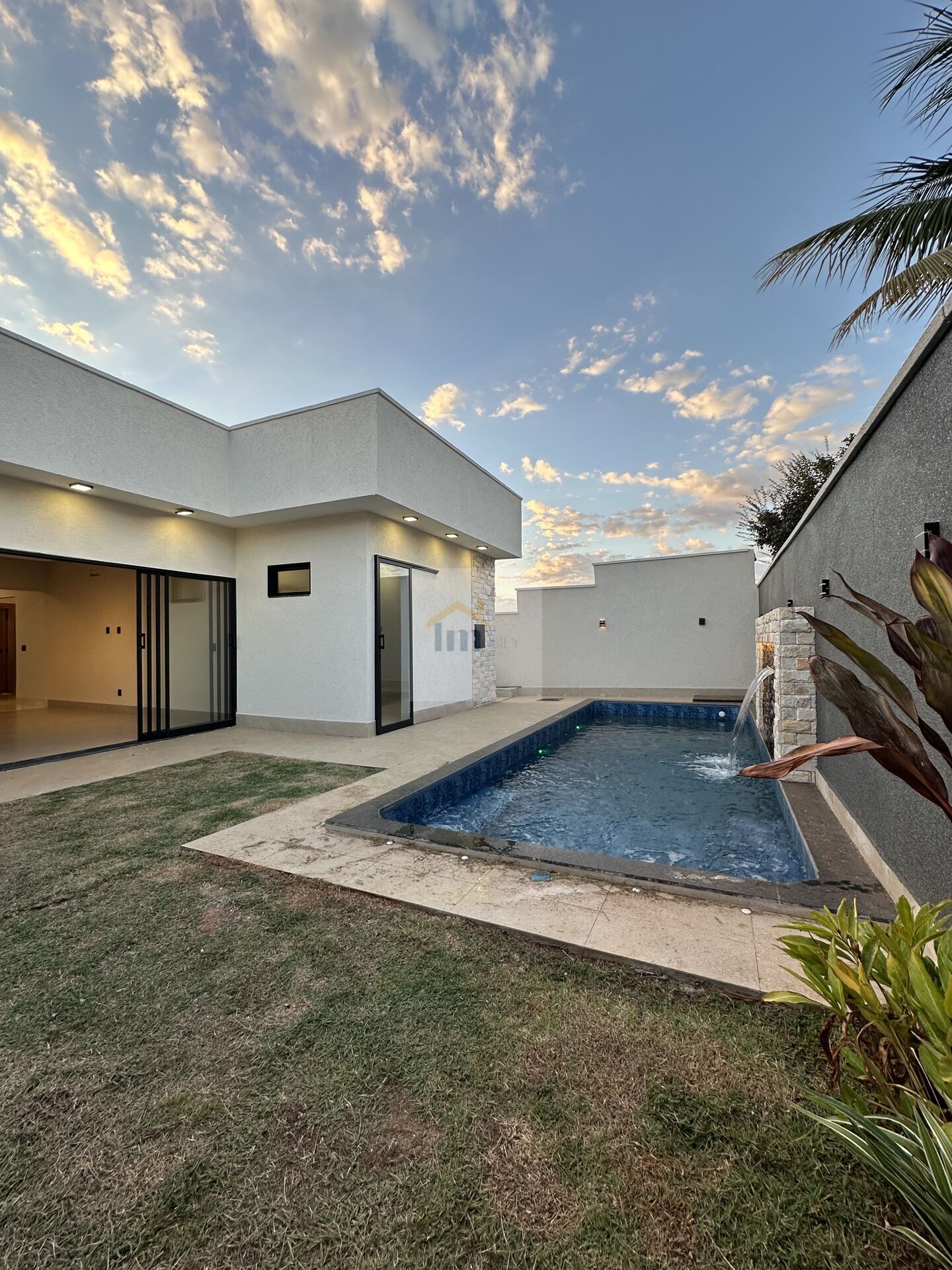 Casa à venda com 3 quartos, 189m² - Foto 7