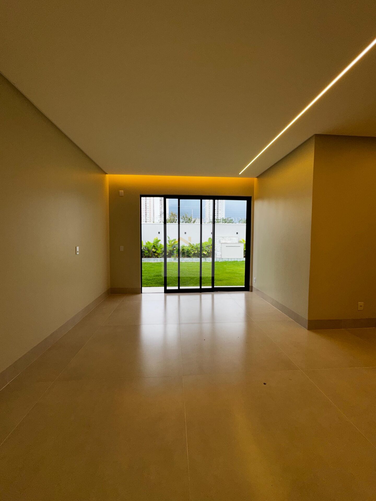 Casa, 4 quartos, 221 m² - Foto 5