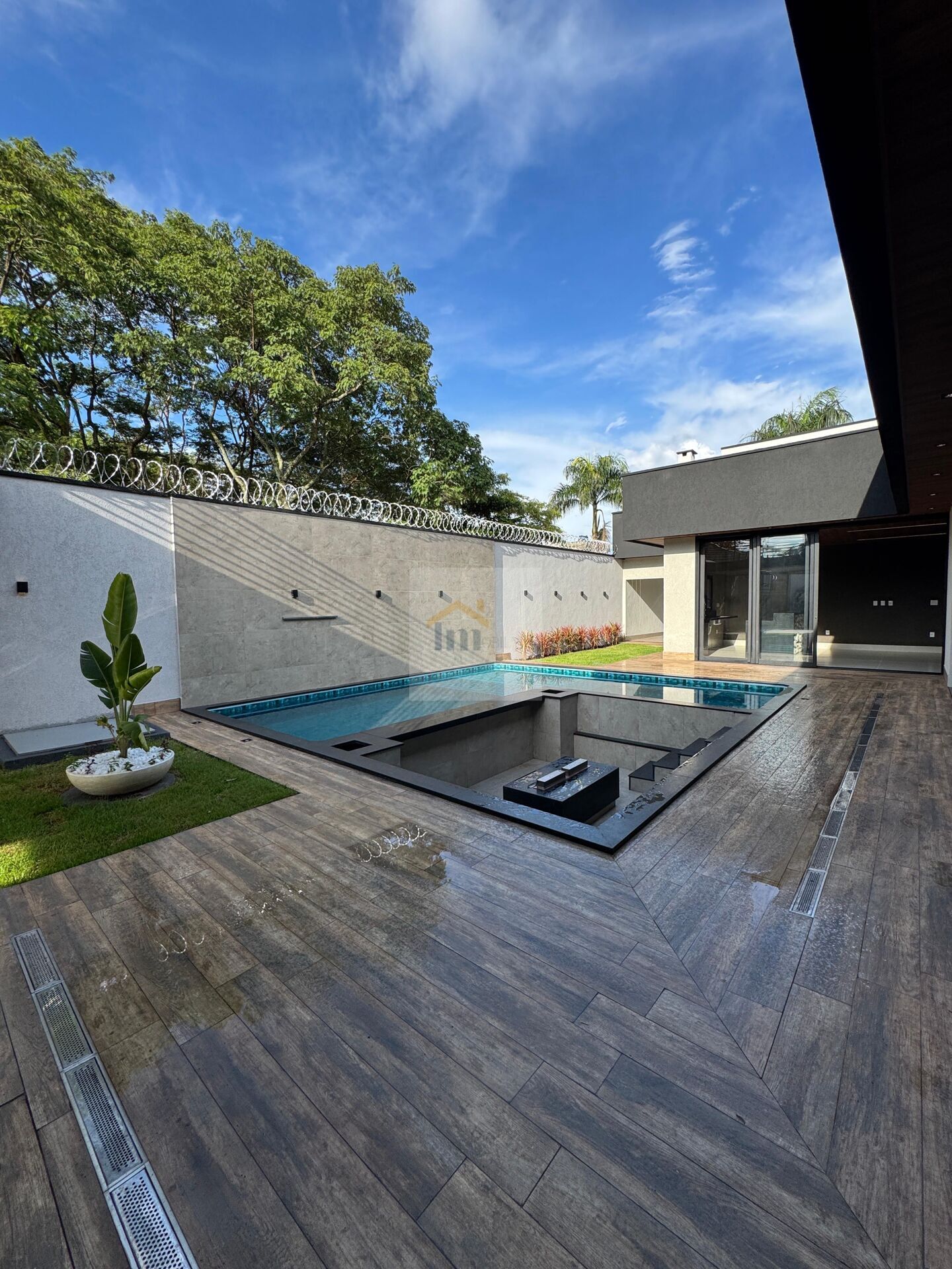 Casa à venda com 3 quartos, 260m² - Foto 24