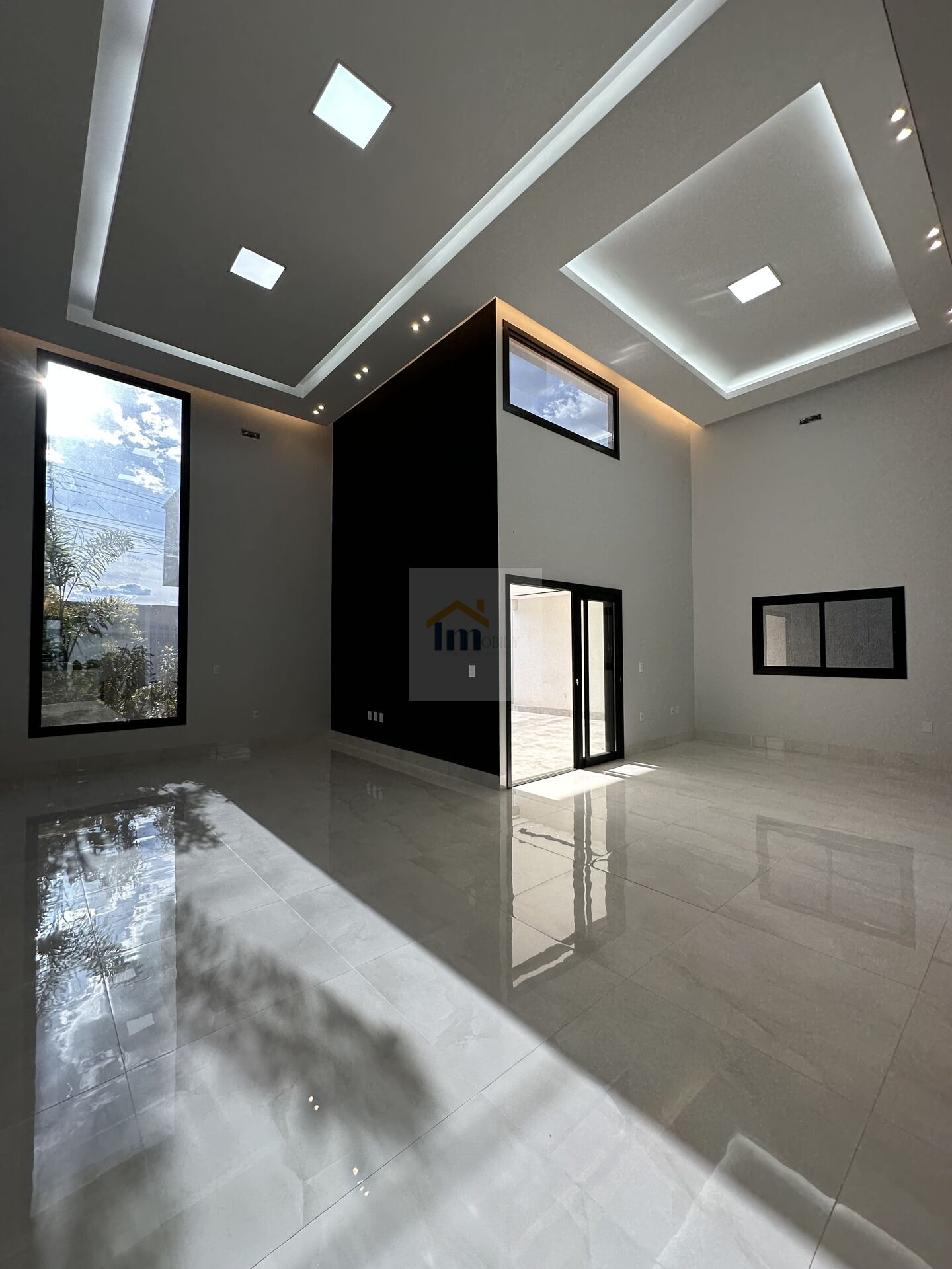 Casa à venda com 3 quartos, 174m² - Foto 3