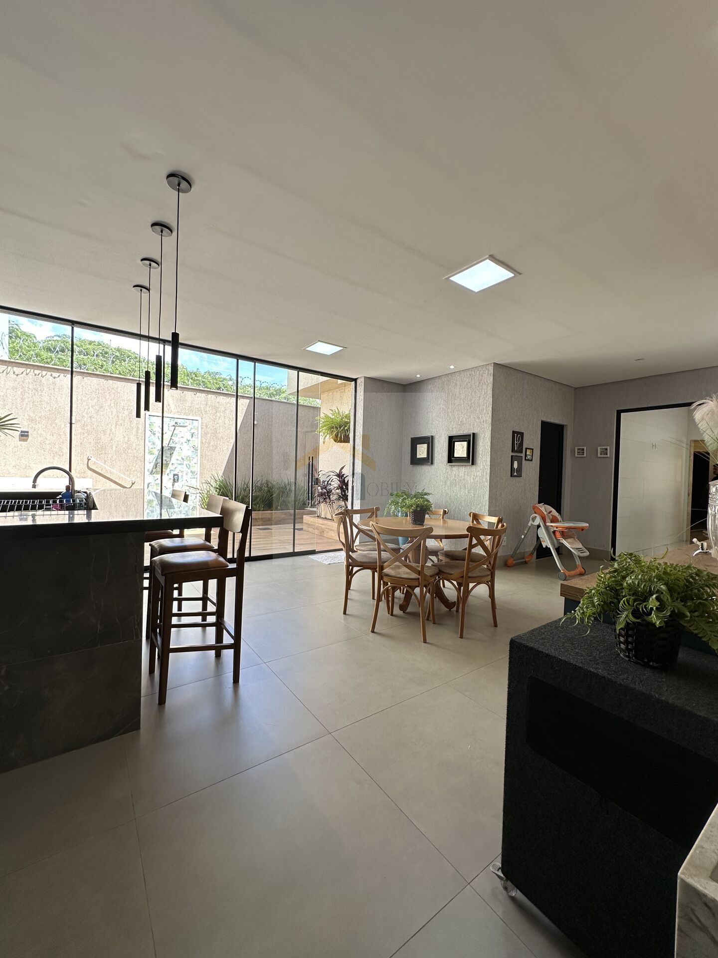 Casa à venda com 3 quartos, 256m² - Foto 18