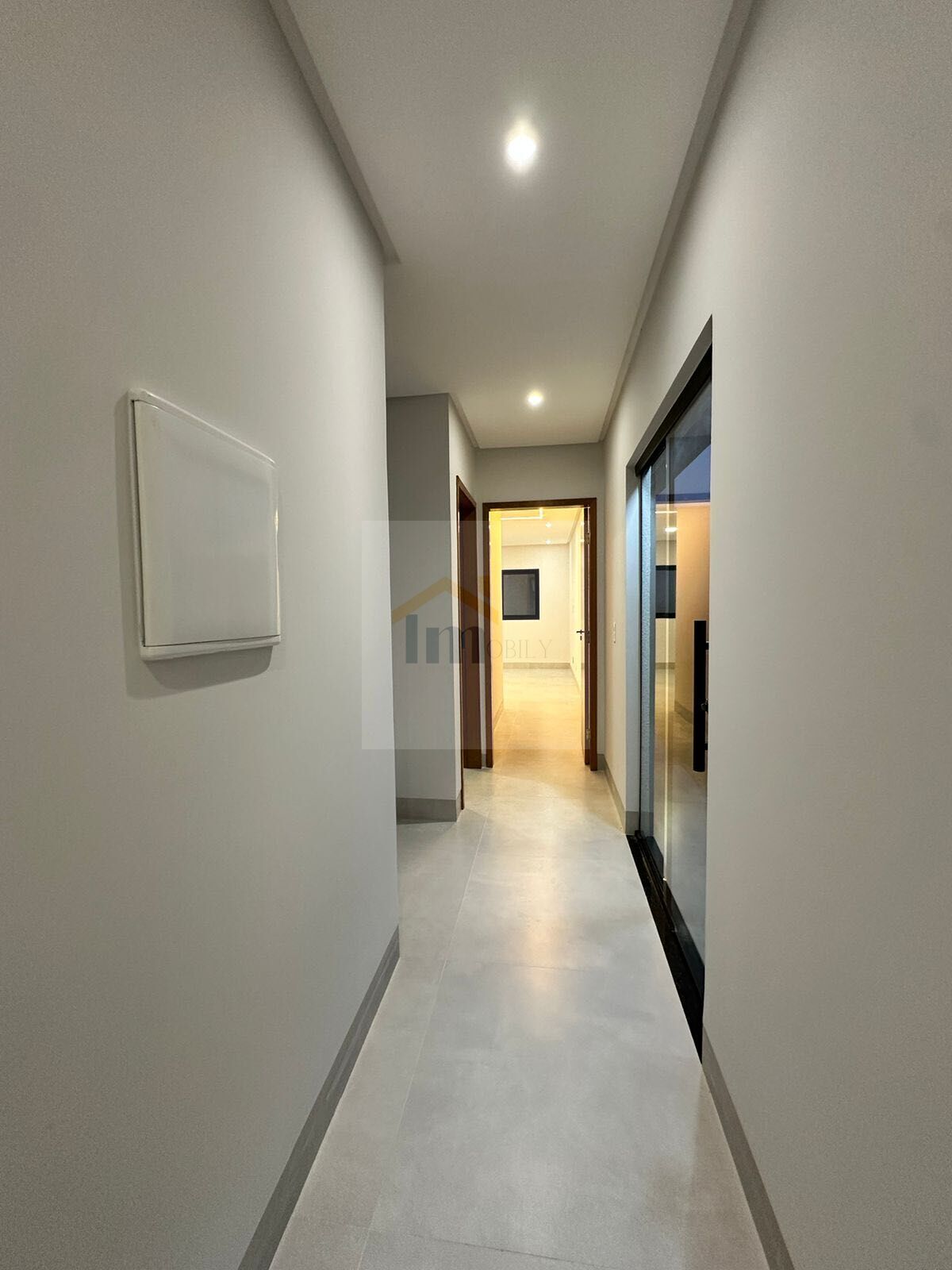 Casa à venda com 3 quartos, 165m² - Foto 3