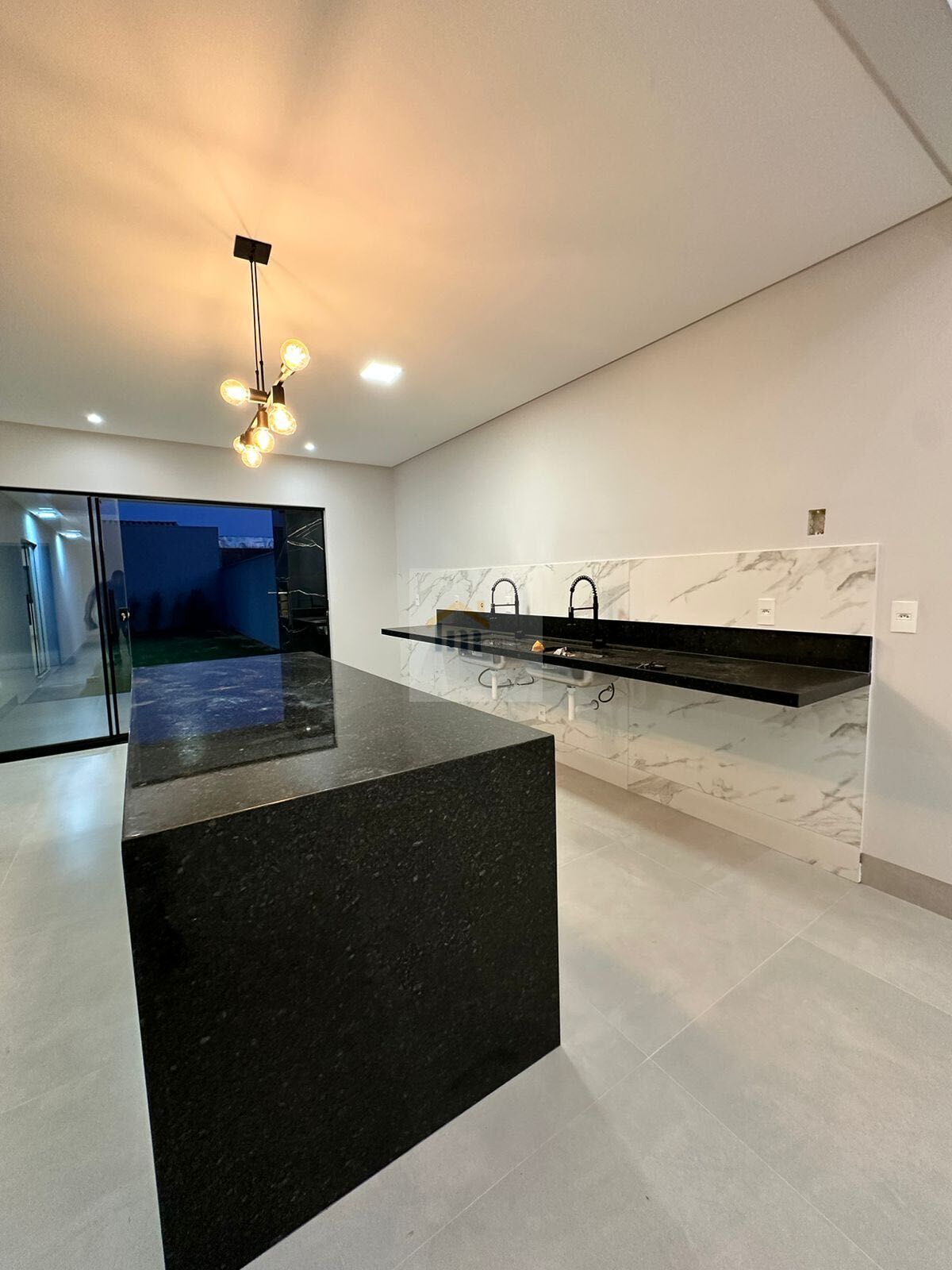 Casa à venda com 3 quartos, 165m² - Foto 13