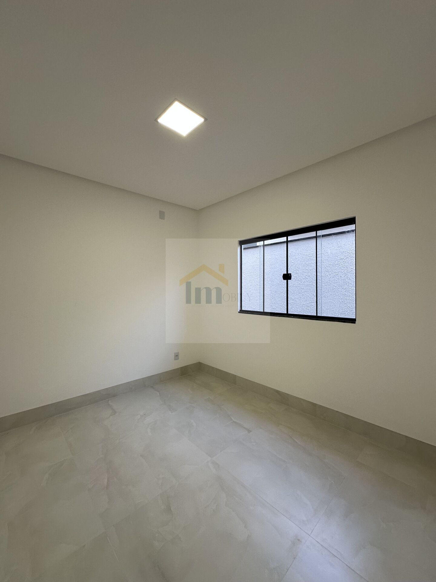 Casa à venda com 3 quartos, 150m² - Foto 8