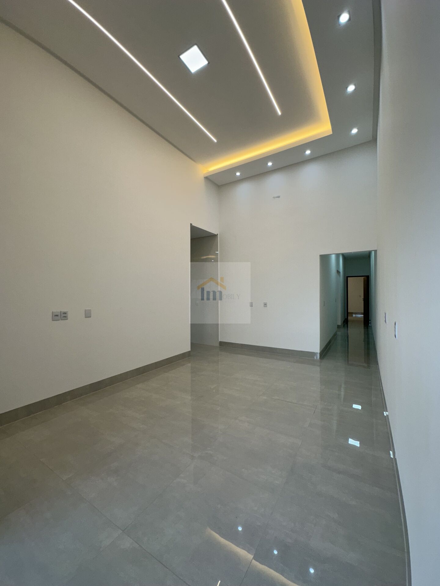Casa à venda com 3 quartos, 130m² - Foto 3