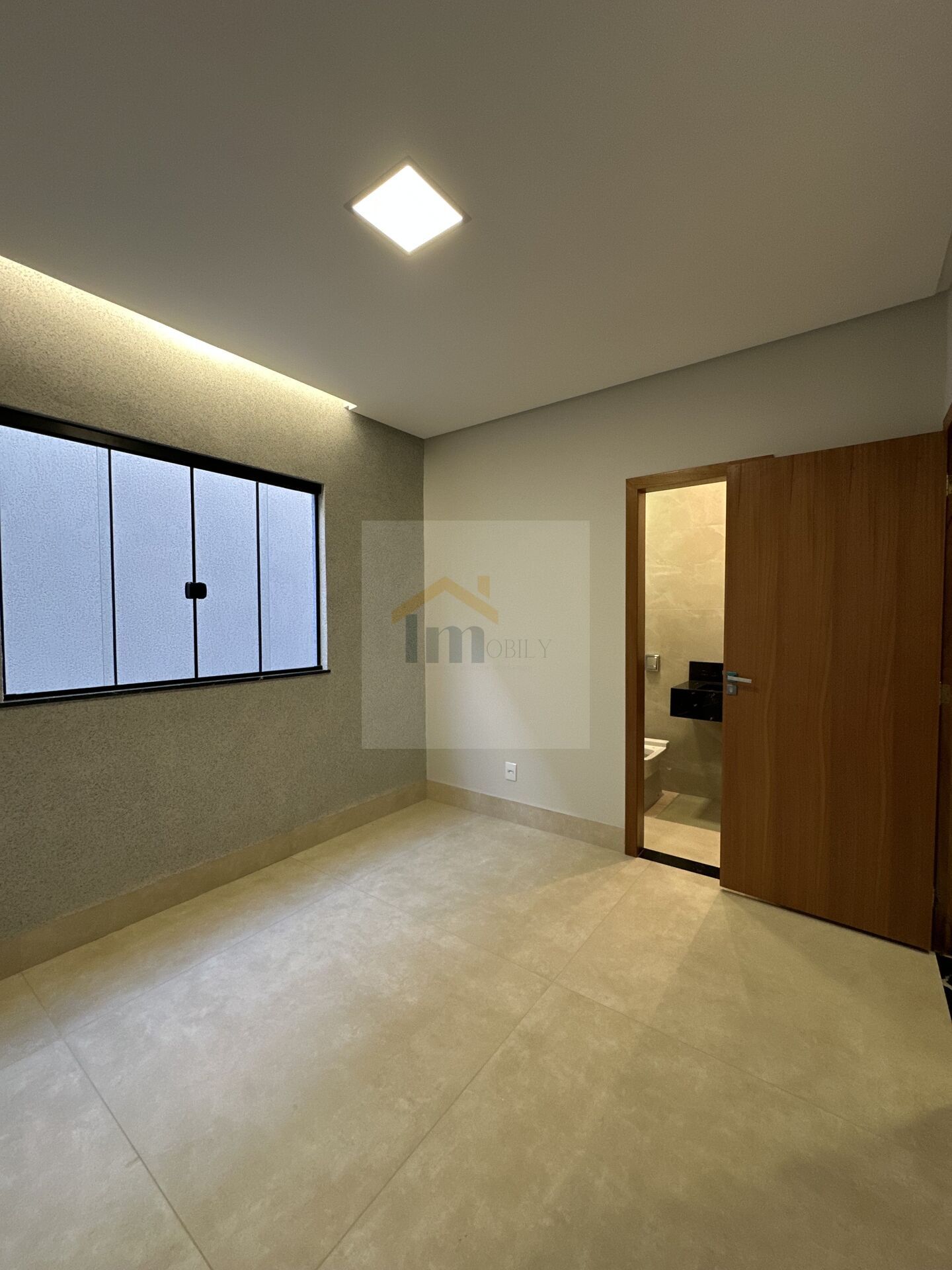 Casa à venda com 3 quartos, 150m² - Foto 4