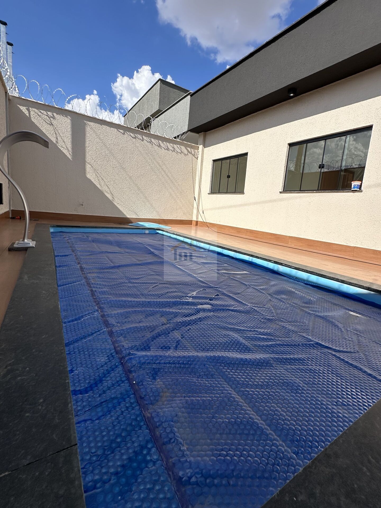 Casa, 3 quartos, 128 m² - Foto 1