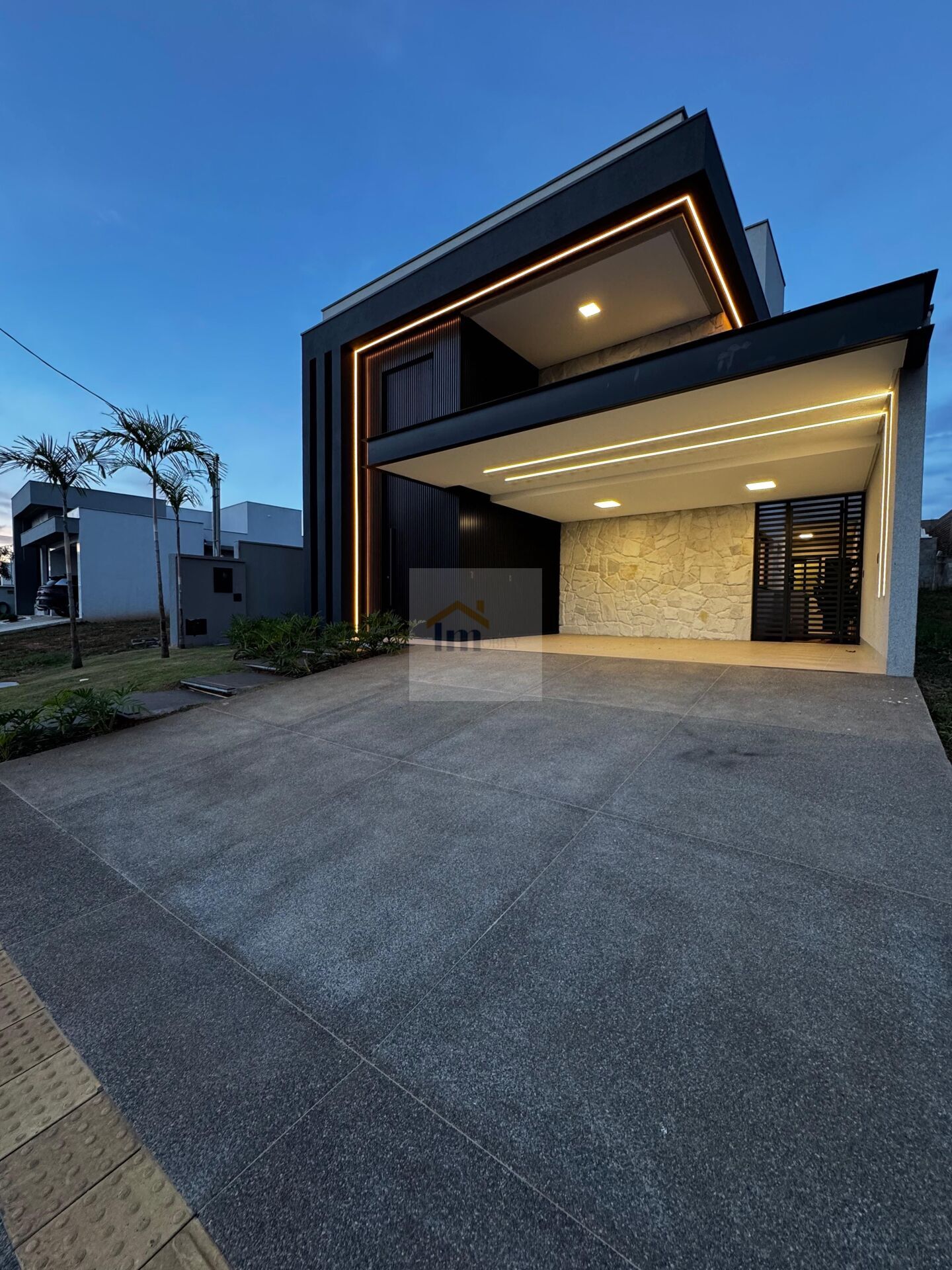 Casa, 4 quartos, 218 m² - Foto 9