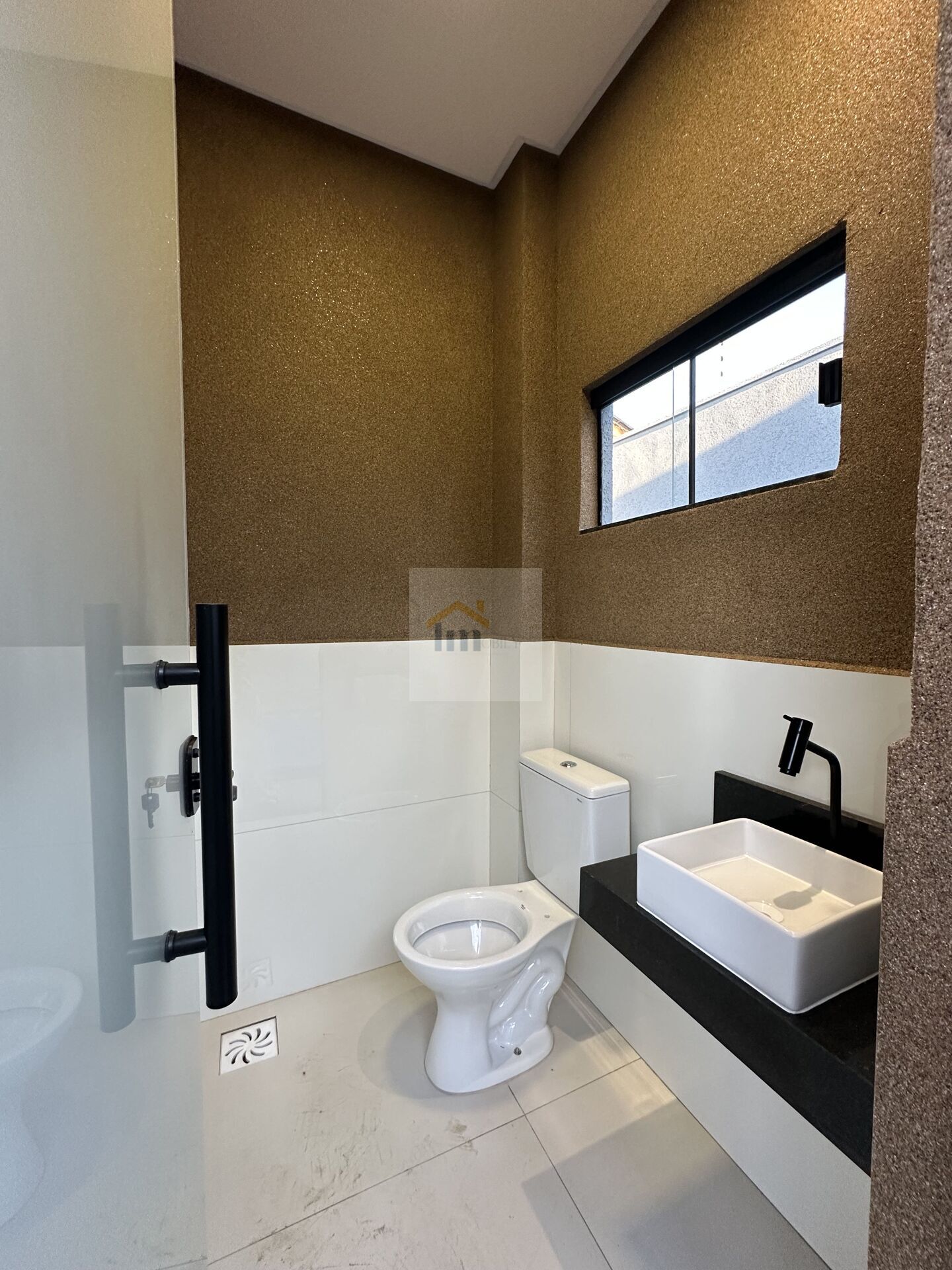 Casa à venda com 3 quartos, 360m² - Foto 14