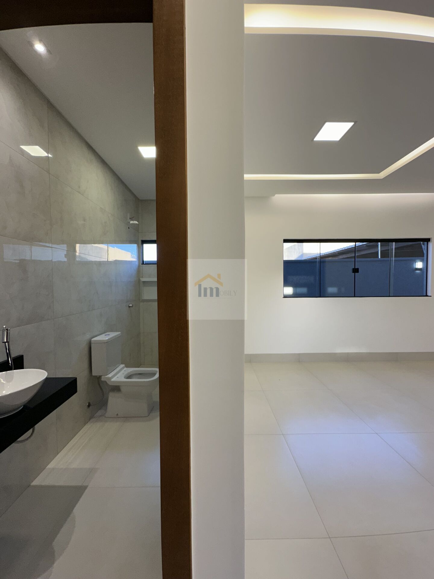Casa à venda com 3 quartos, 360m² - Foto 2