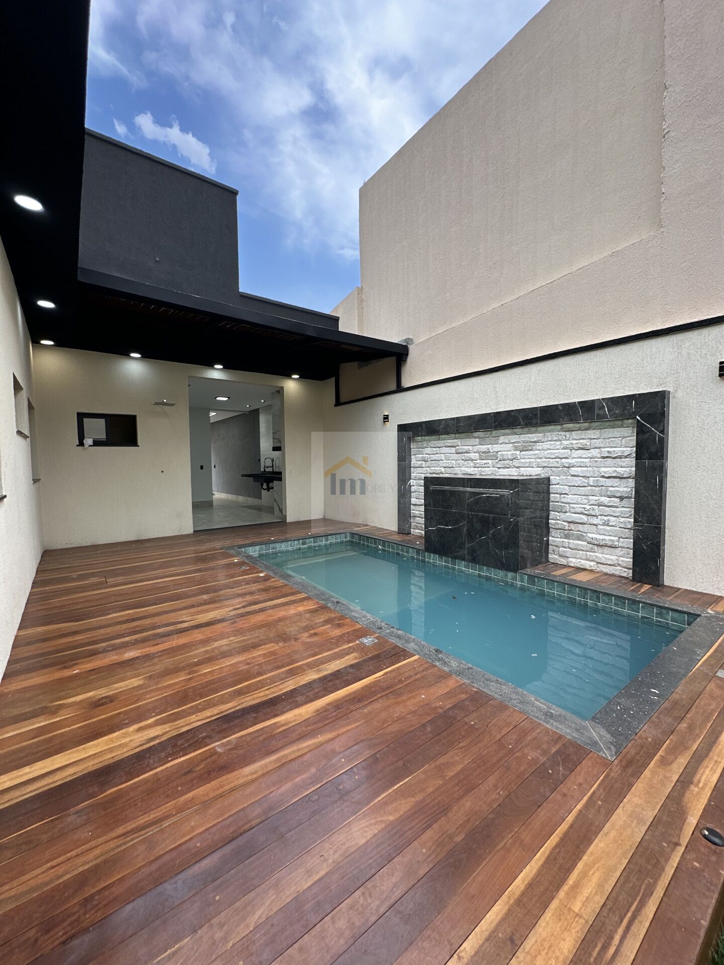 Casa, 3 quartos, 151 m² - Foto 2