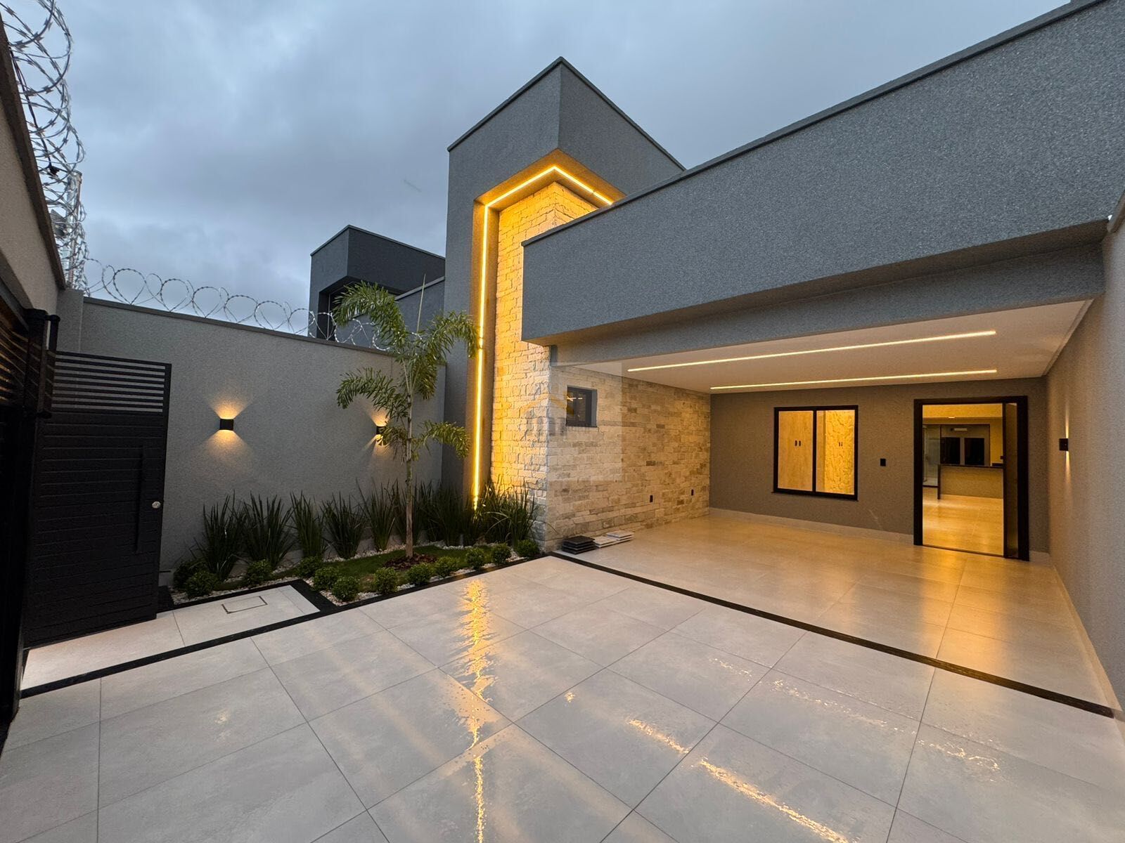 Casa, 3 quartos, 155 m² - Foto 1