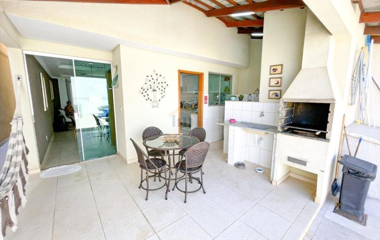 Casa à venda com 3 quartos, 150m² - Foto 10