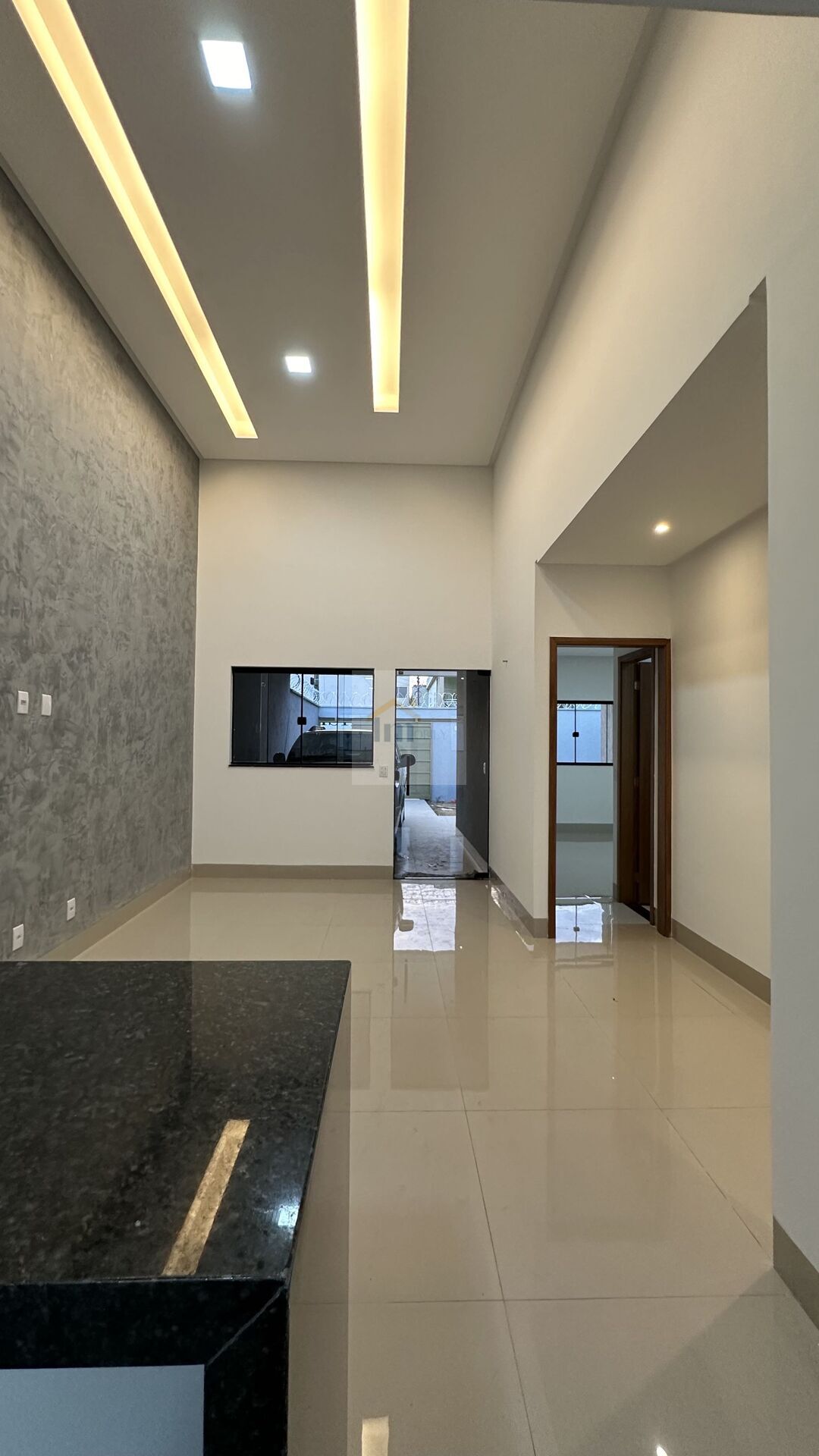 Casa à venda com 3 quartos, 117m² - Foto 3