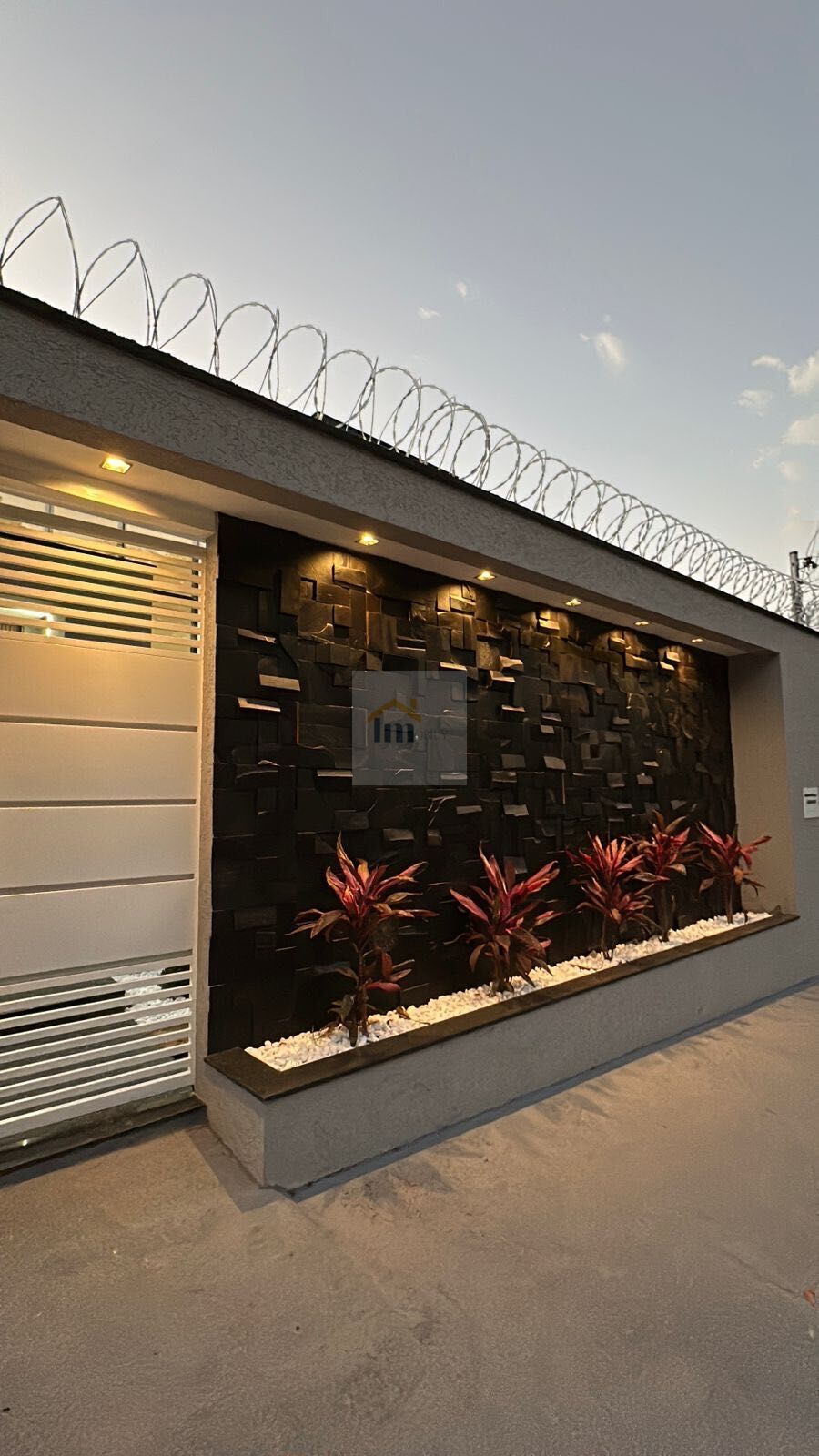 Casa à venda com 3 quartos, 218m² - Foto 14