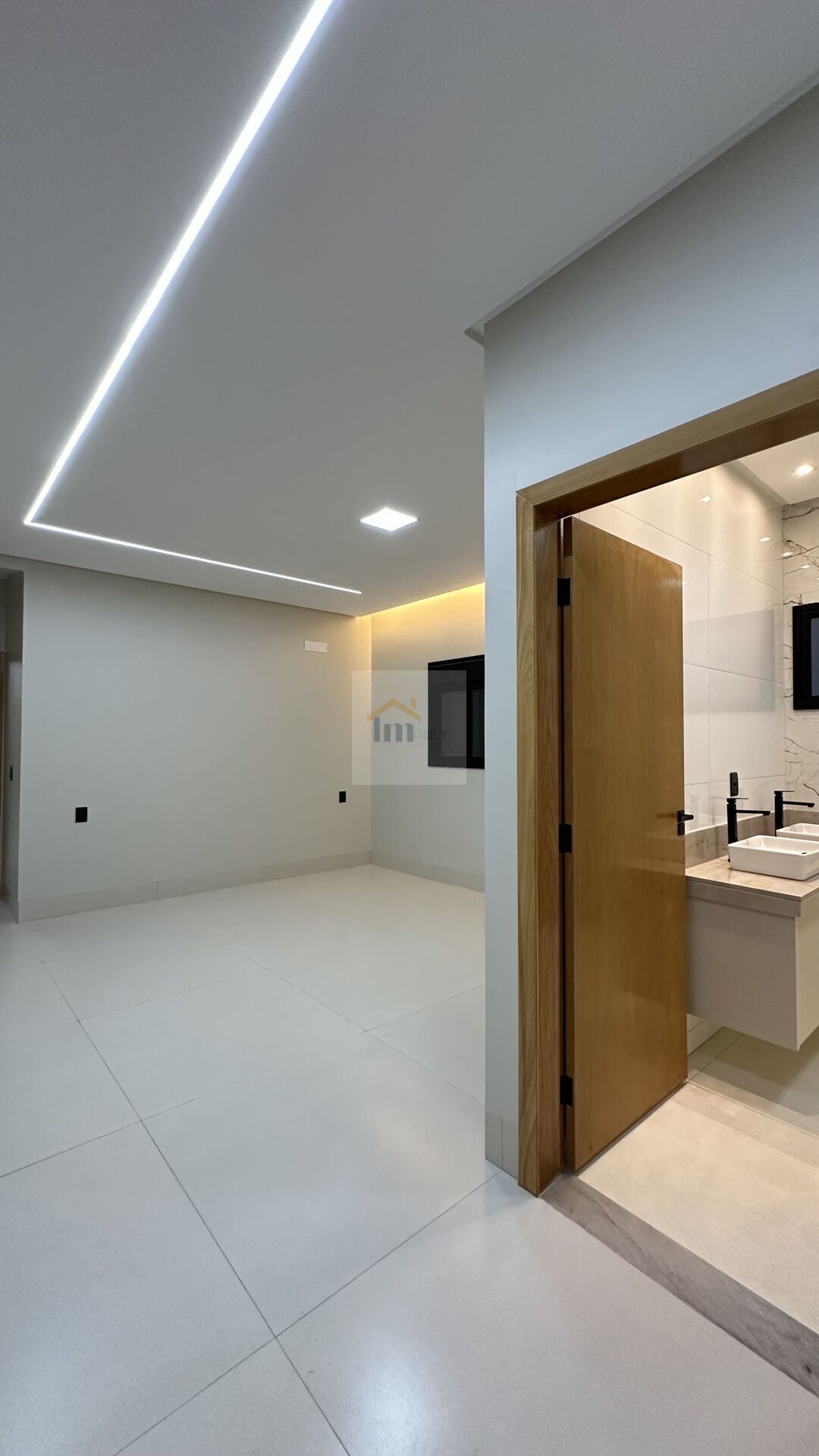 Casa, 4 quartos, 240 m² - Foto 23